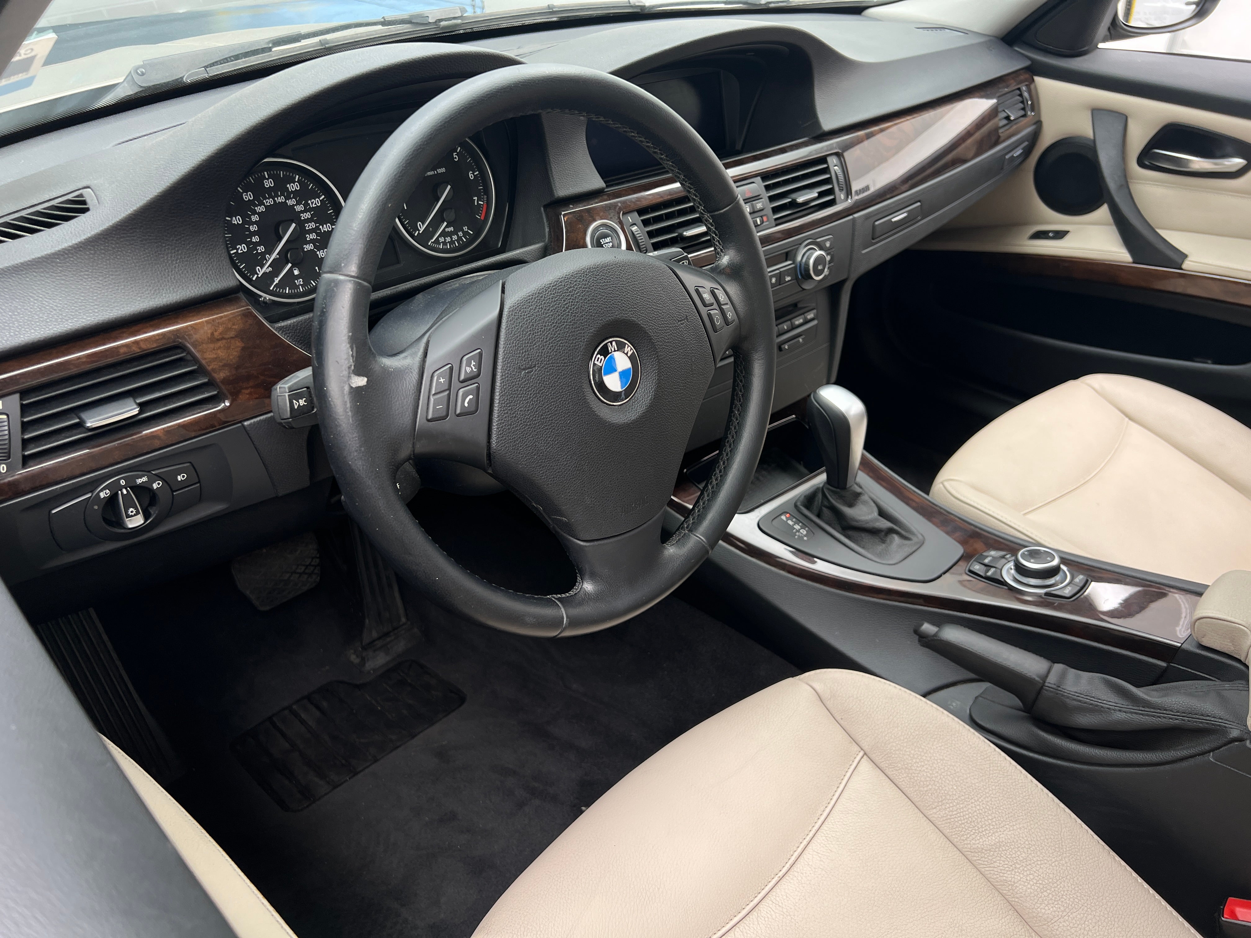 2011 BMW 3 Series 328i 4