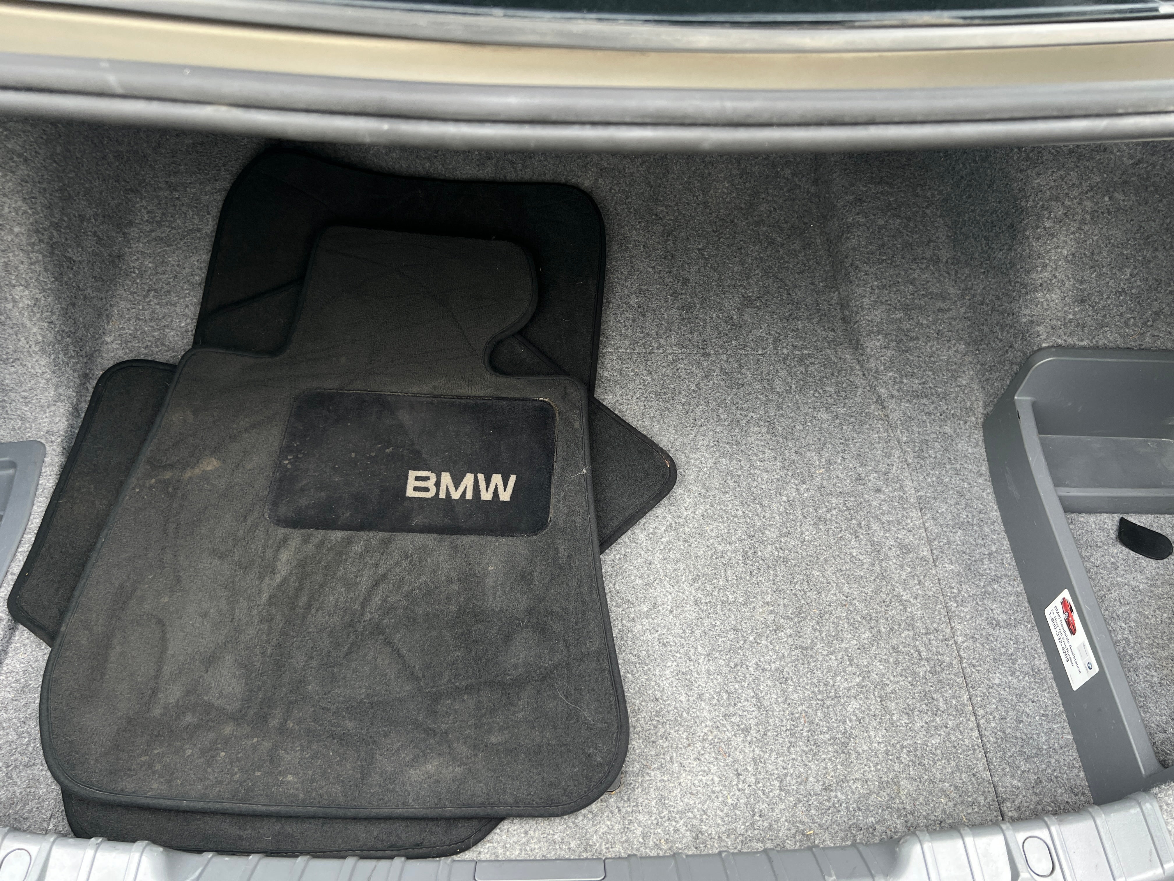 2011 BMW 3 Series 328i 6