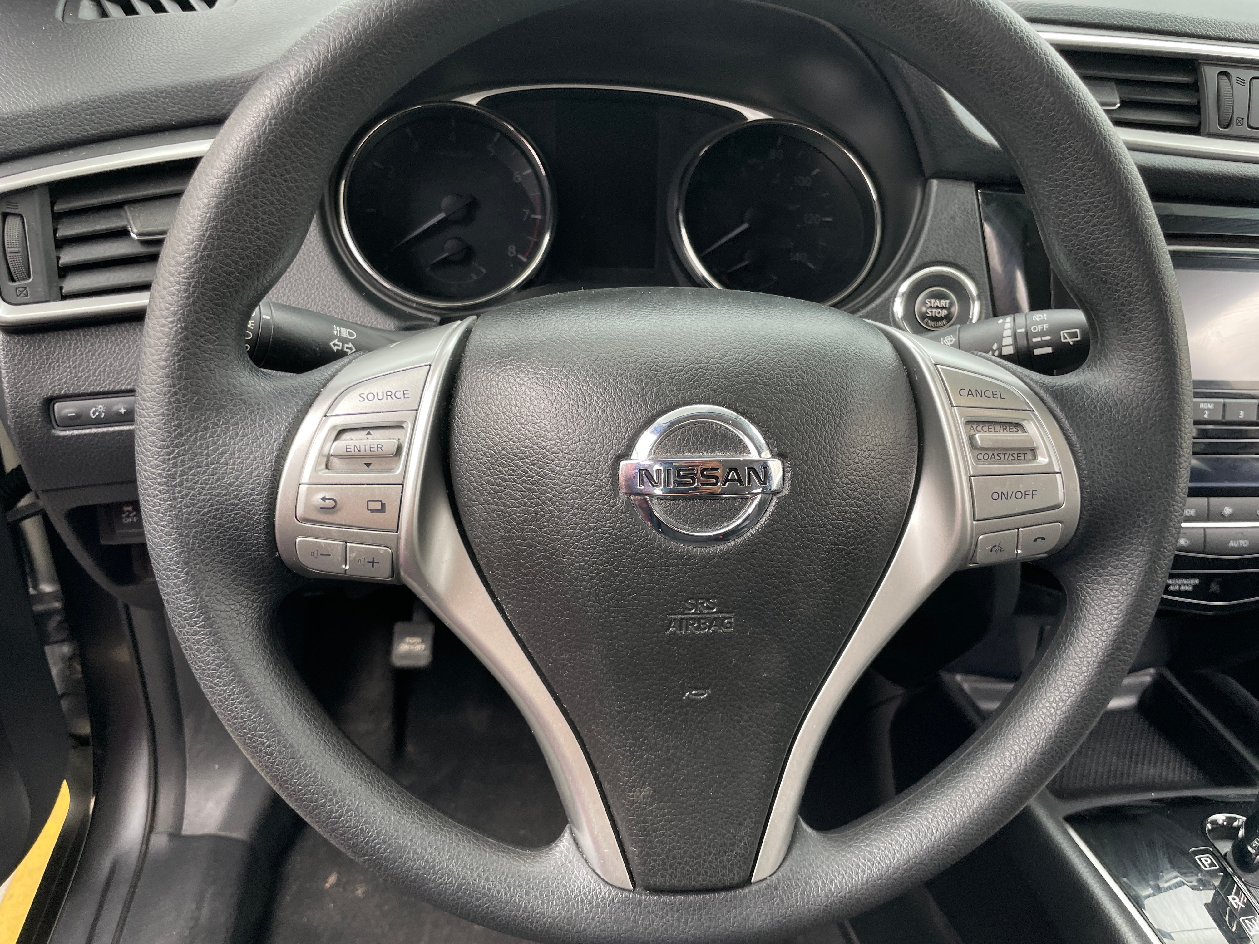 2016 Nissan Rogue SV 5