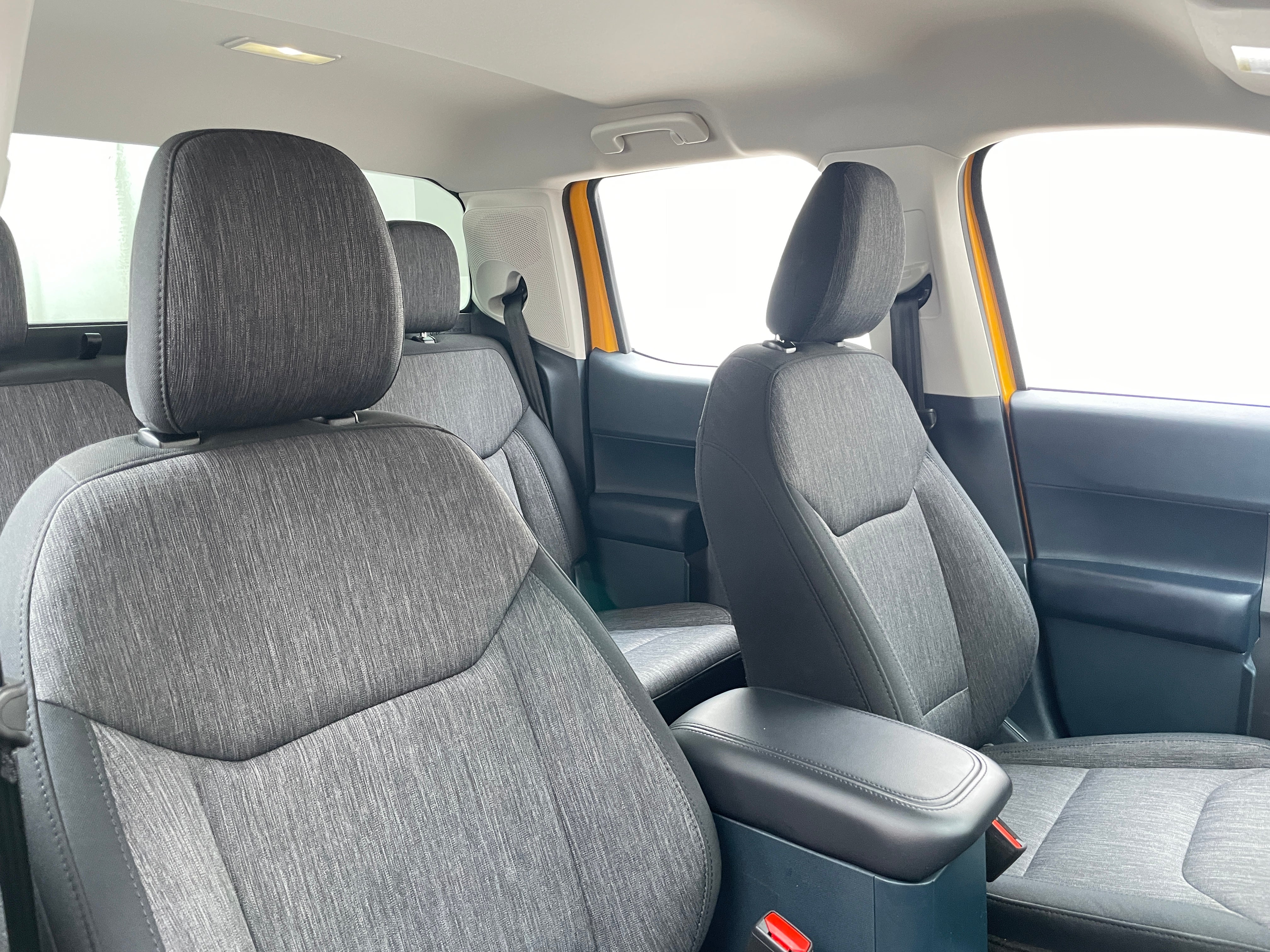 2023 Ford Maverick XLT 2