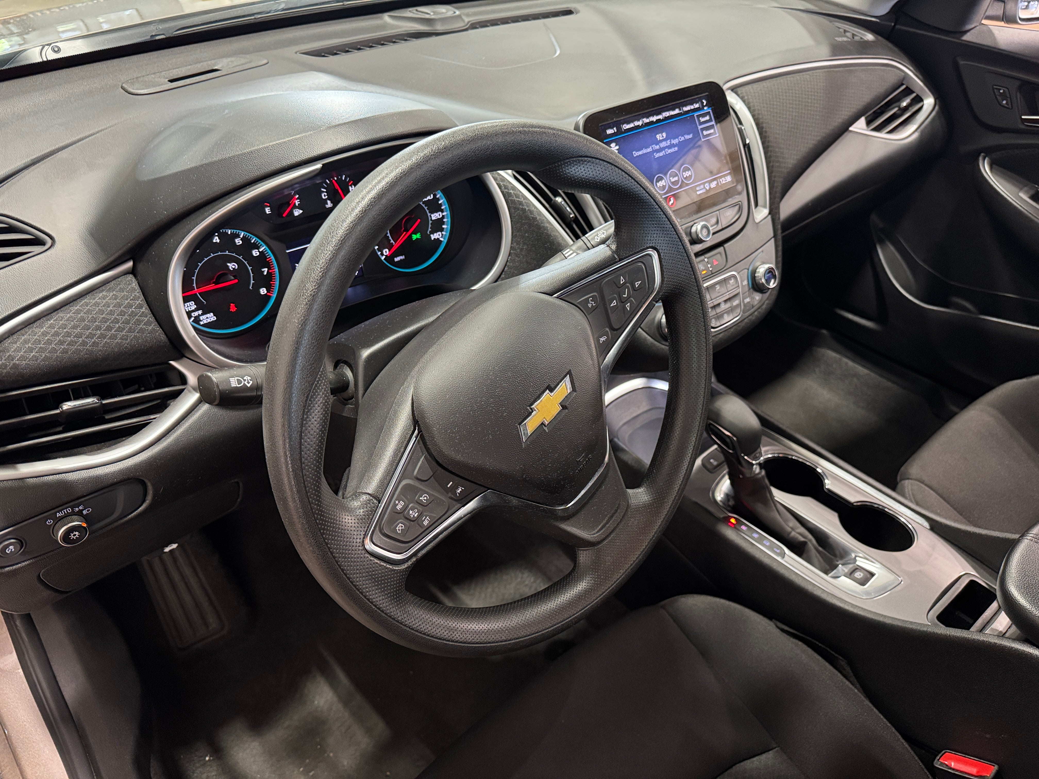 2024 Chevrolet Malibu LT 3