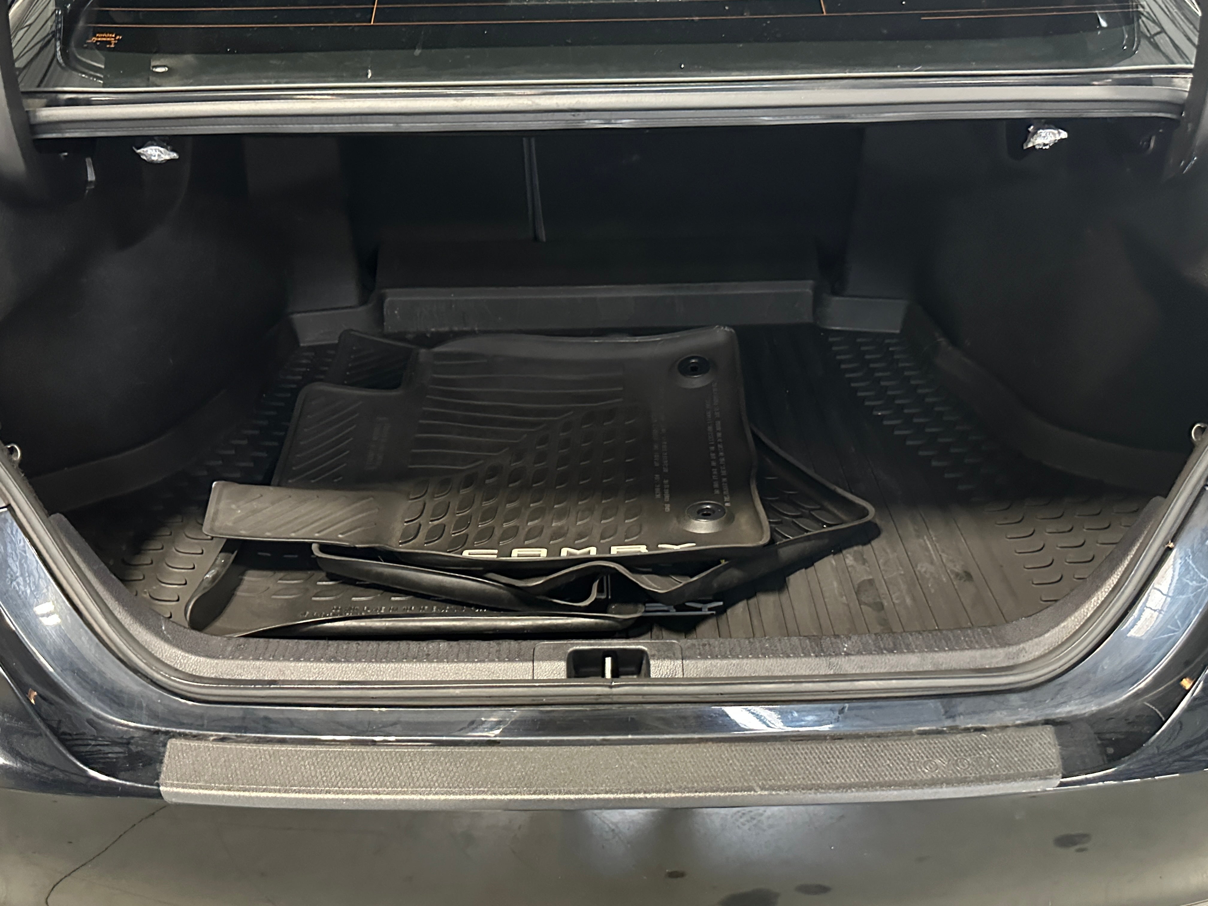 2020 Toyota Camry XSE 6