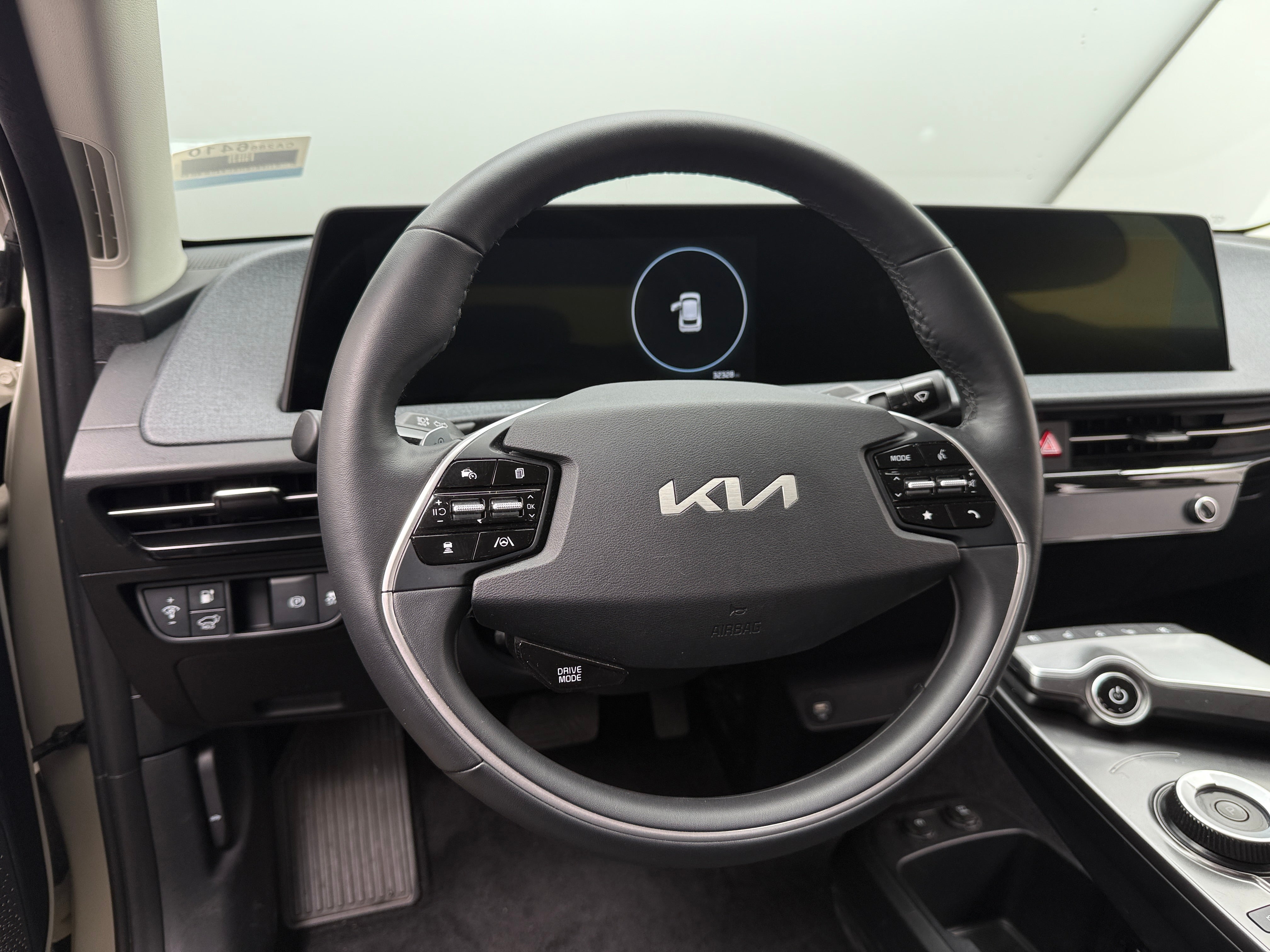 2022 Kia EV6 Wind 4