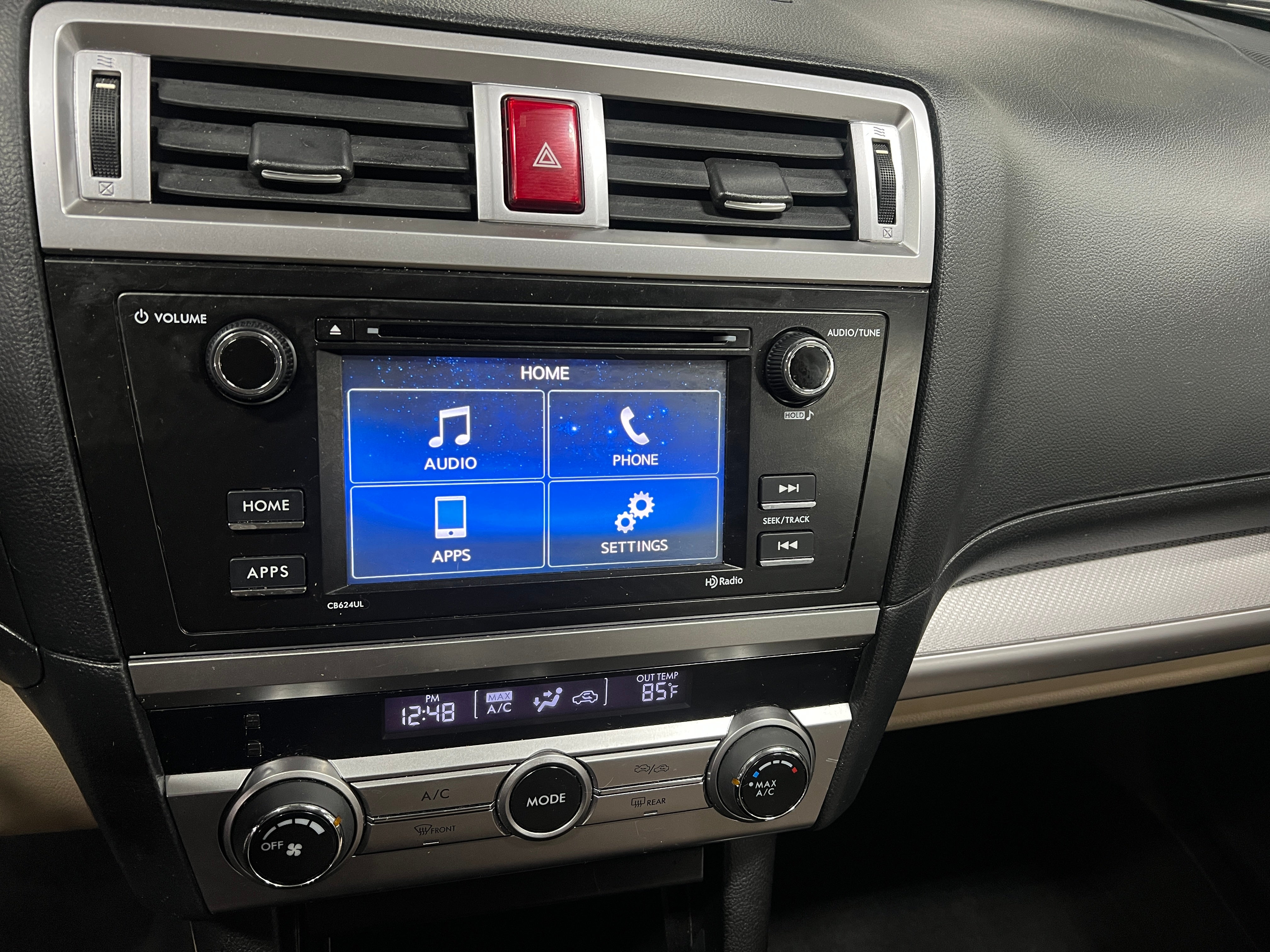 2015 Subaru Outback 2.5i 4