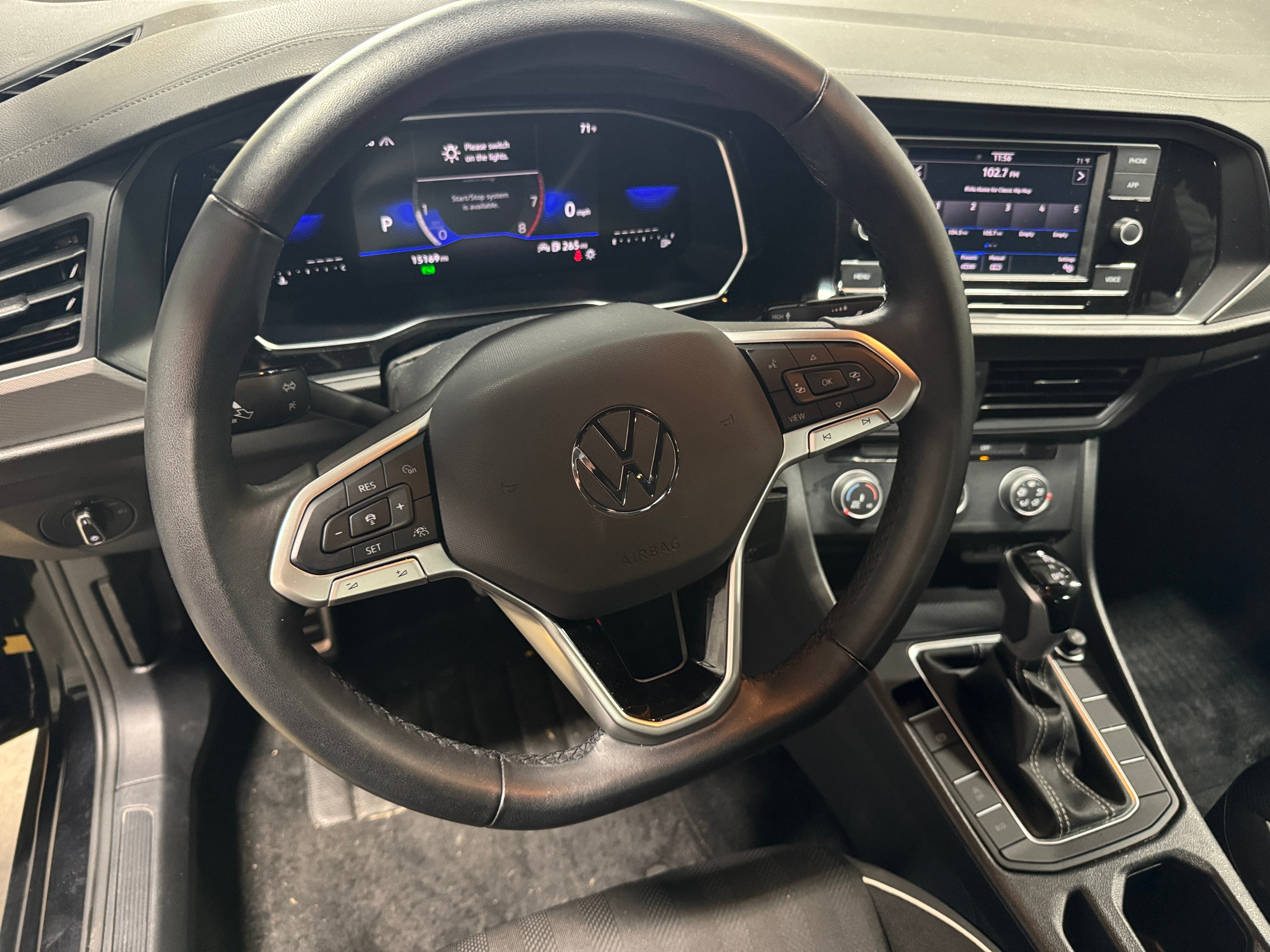 2023 Volkswagen Jetta Sport 5