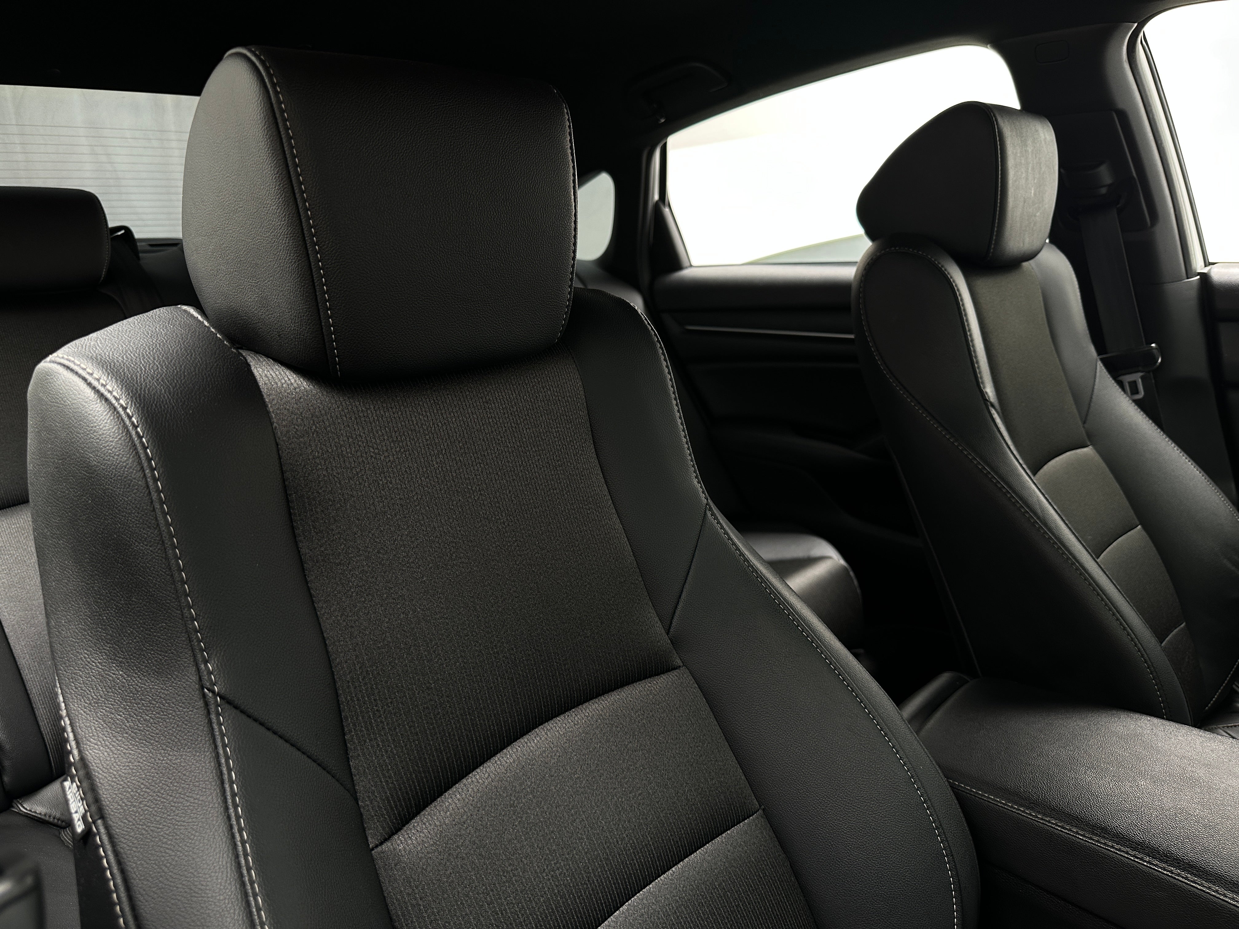 2019 Honda Accord Sport 2
