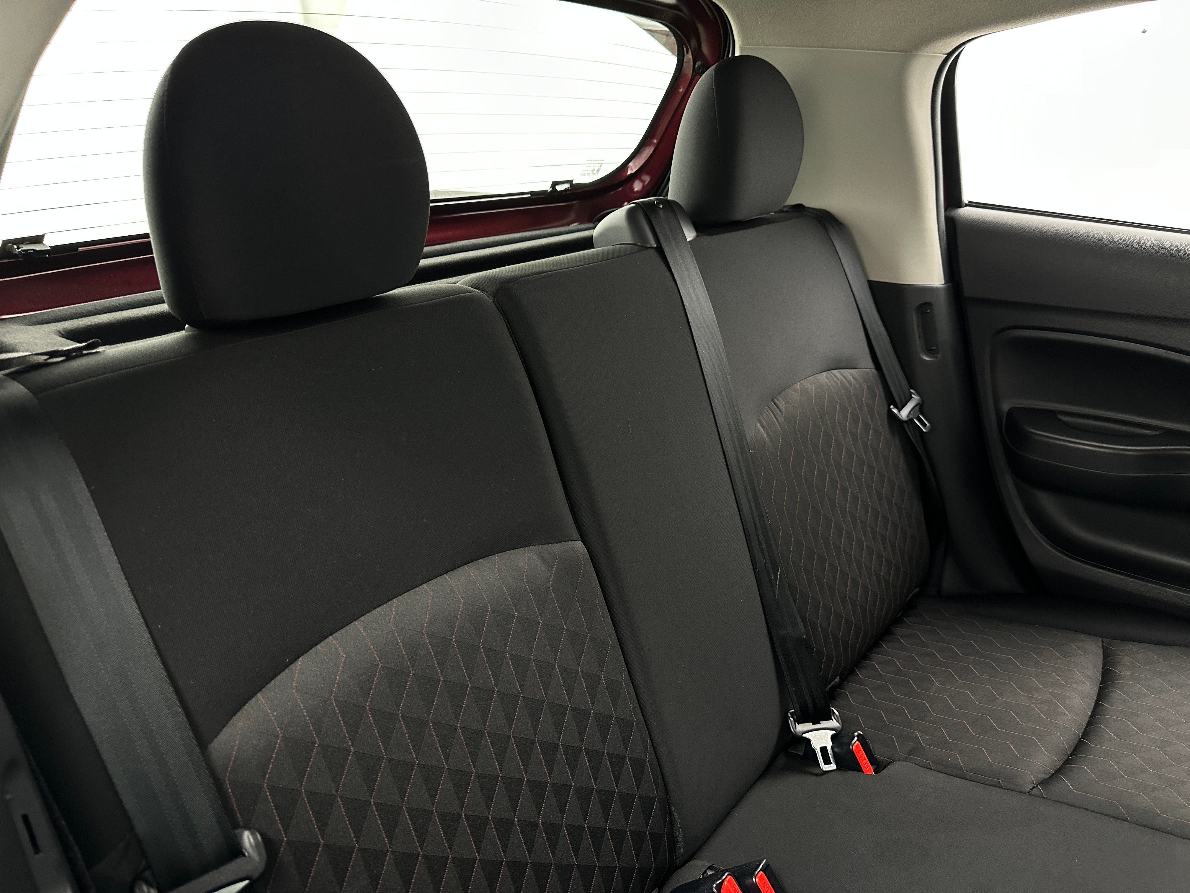 2023 Mitsubishi Mirage ES 6