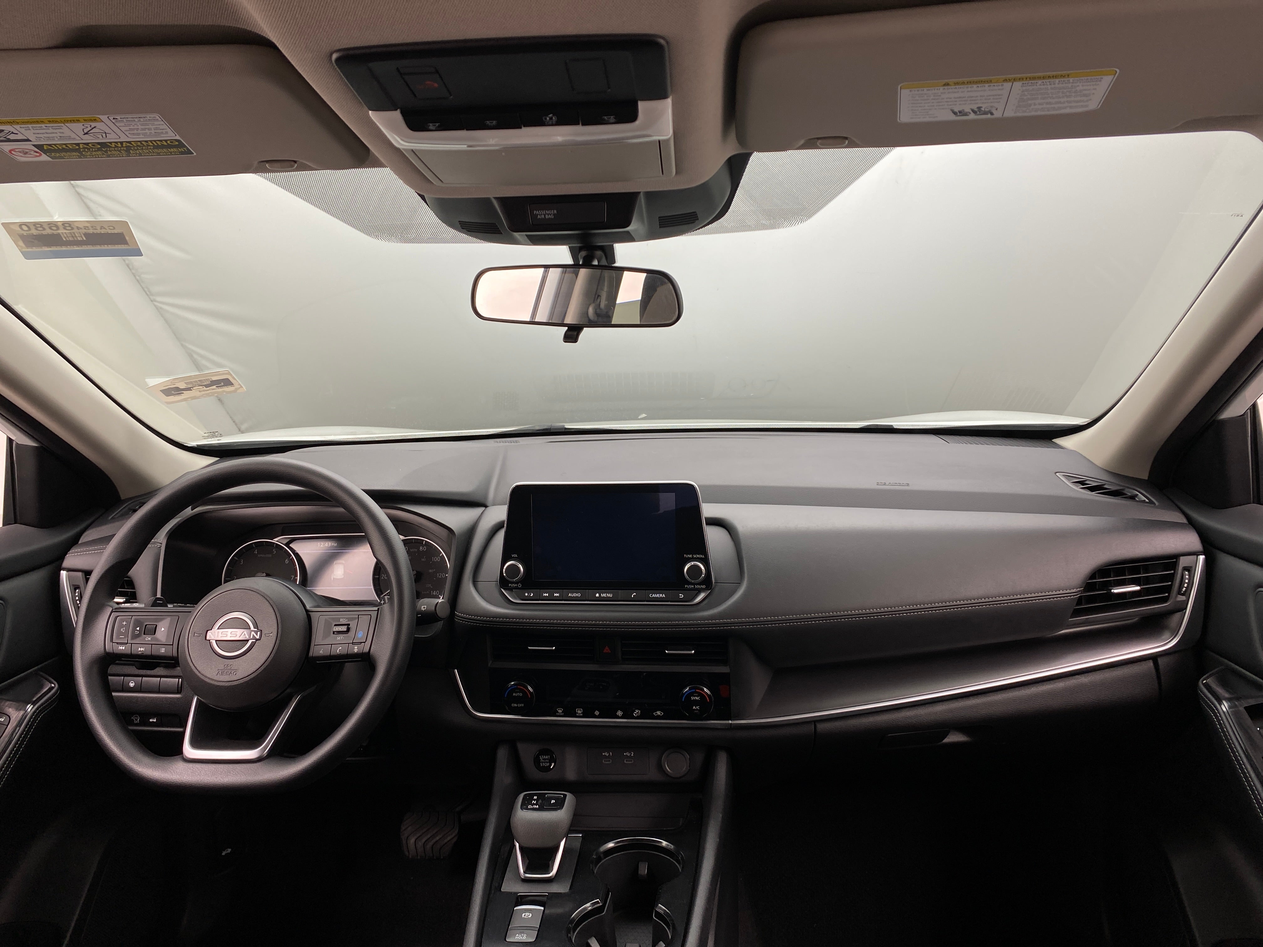 2024 Nissan Rogue SV 3