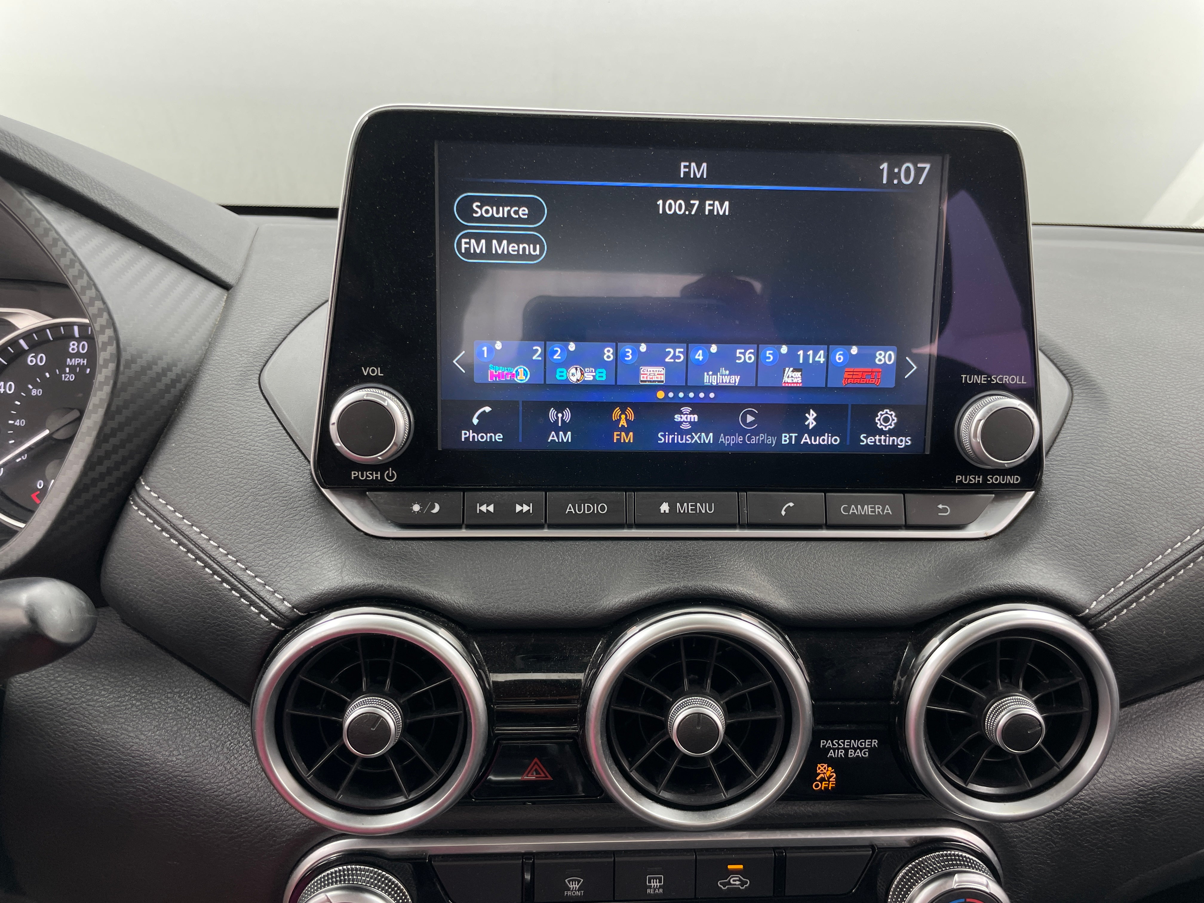 2022 Nissan Sentra SV 4