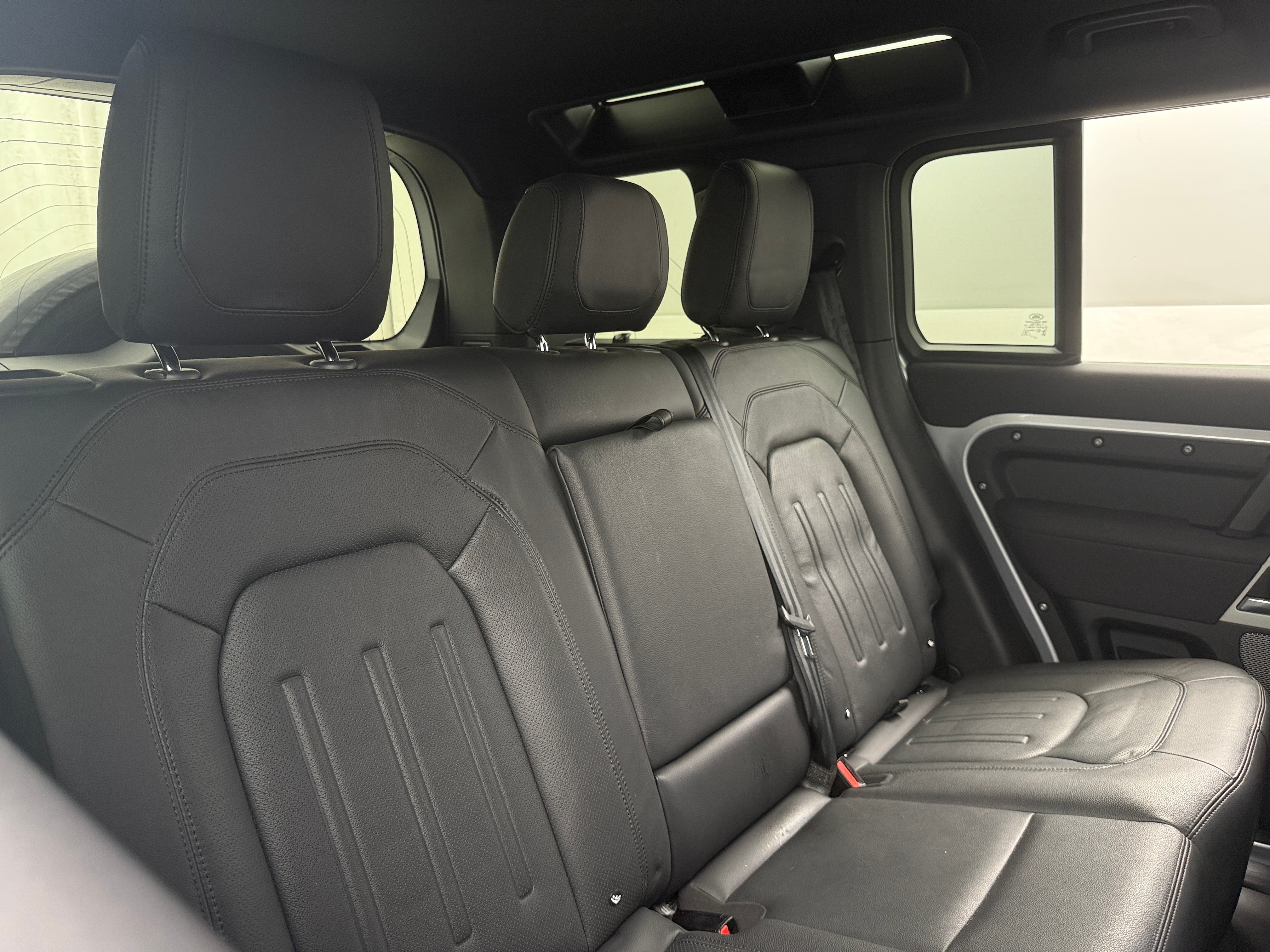 2022 Land Rover Defender 110 6