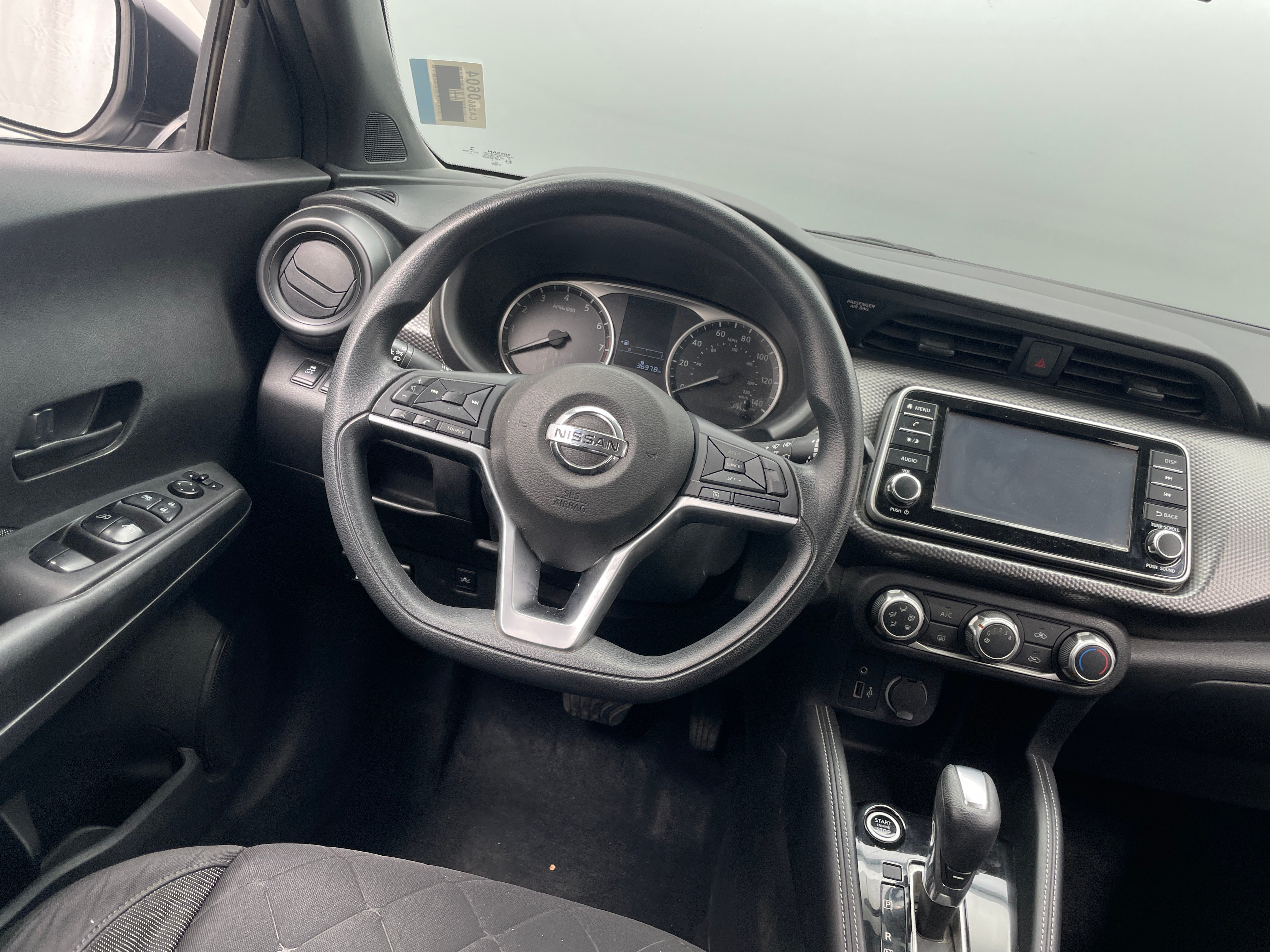2019 Nissan Kicks S 5