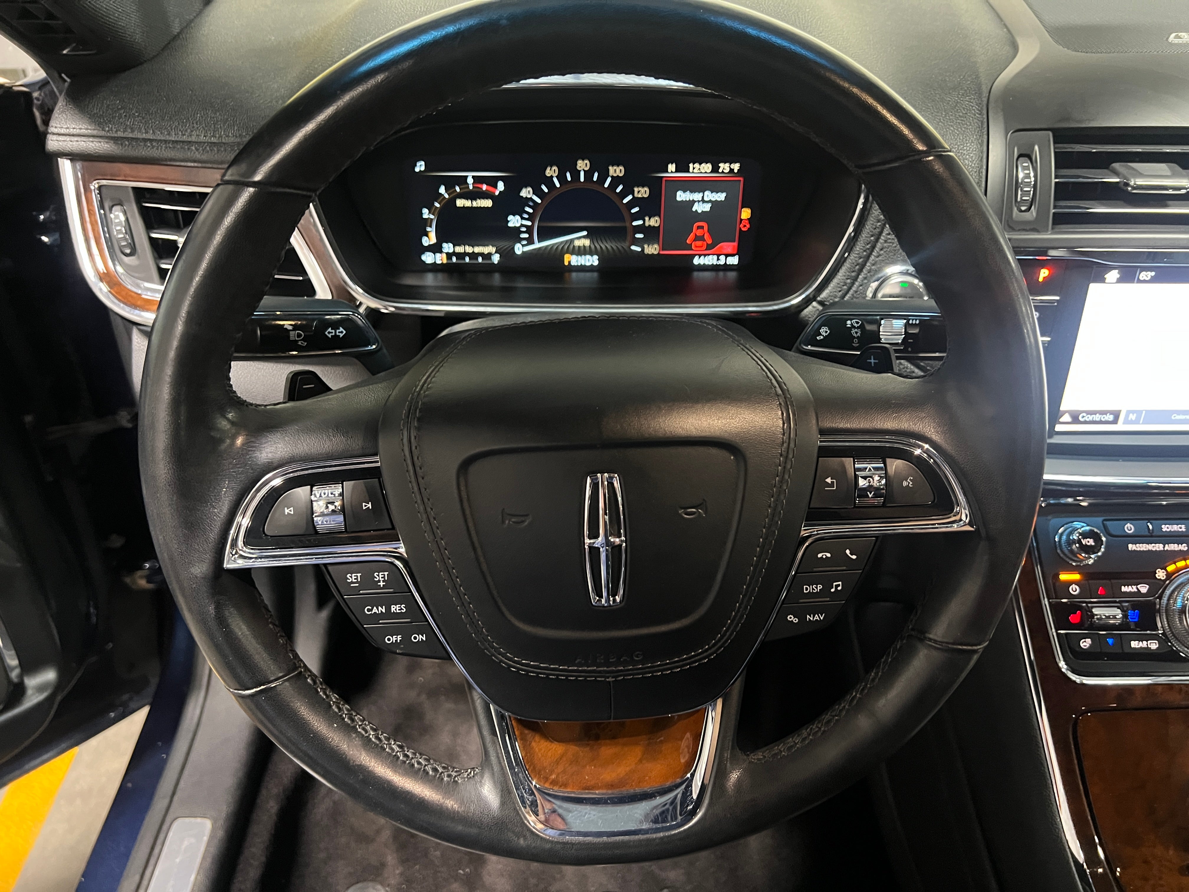 2017 Lincoln Continental Reserve 4