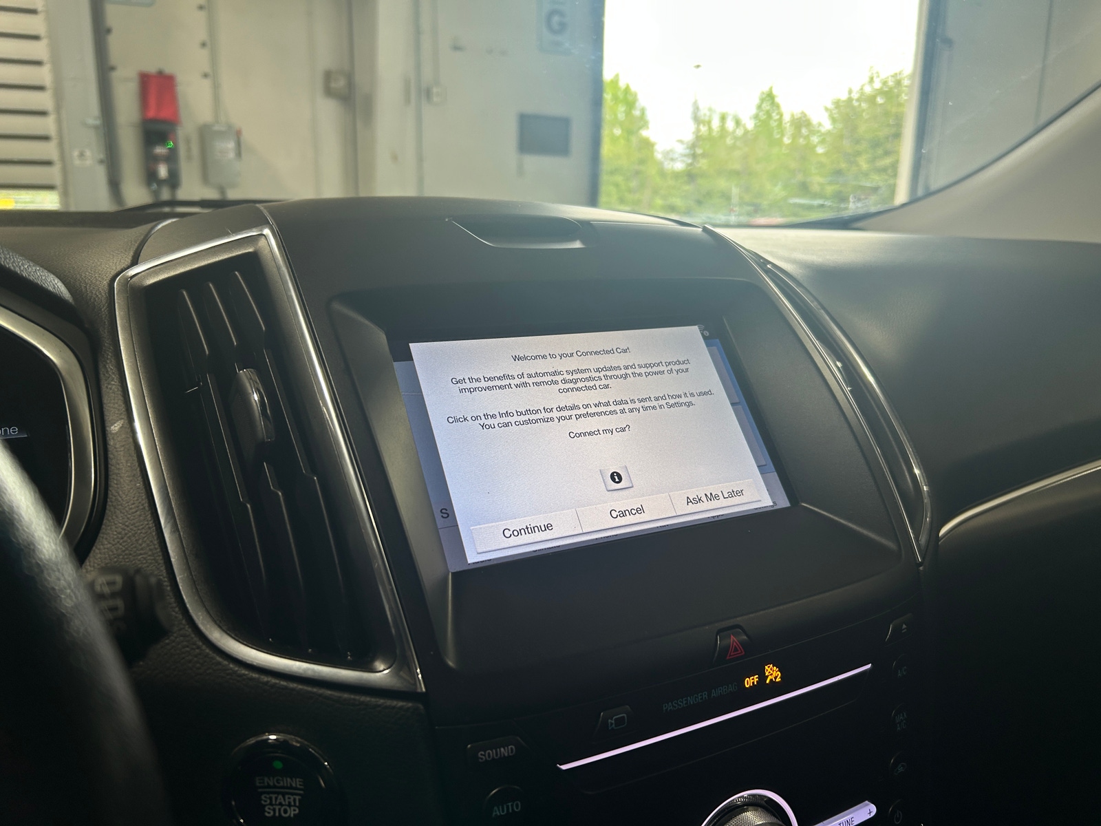 Thumbnail: 2019 Ford Edge - 3