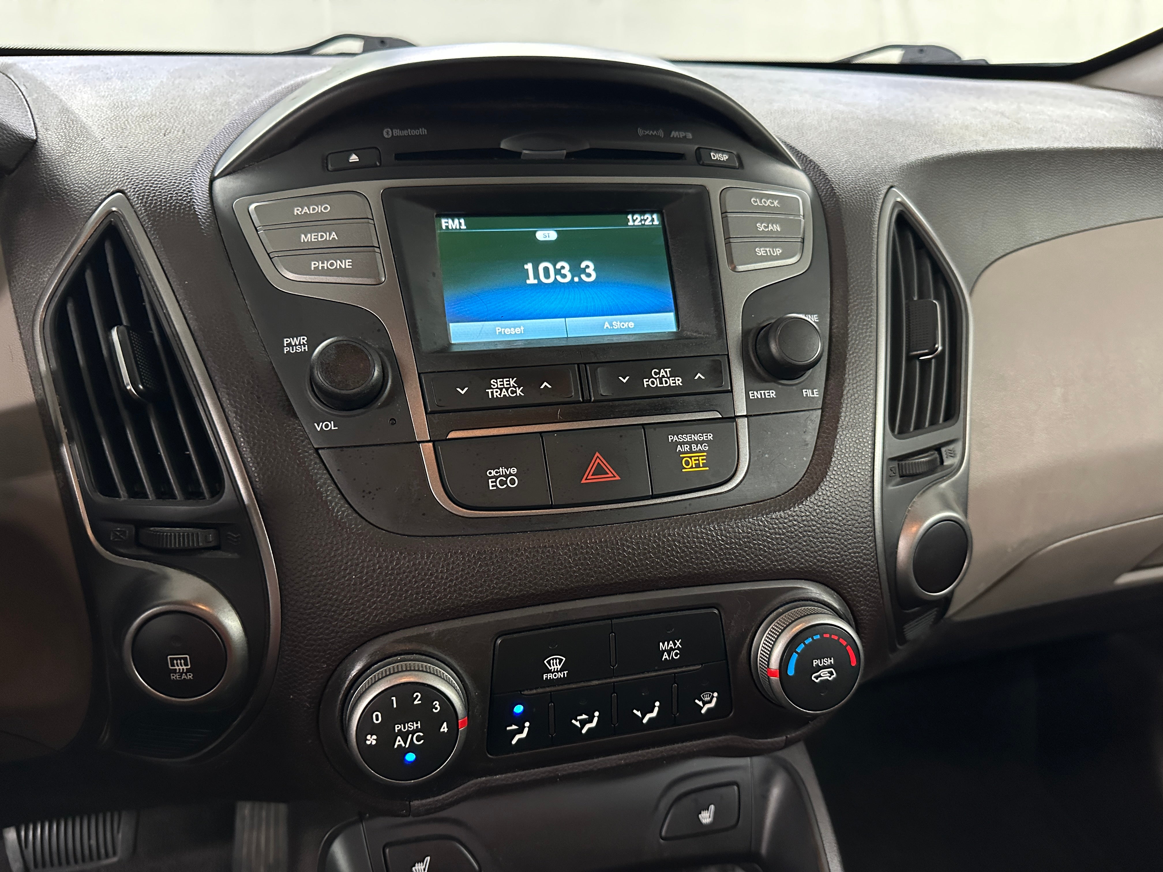 2015 Hyundai Tucson SE 3