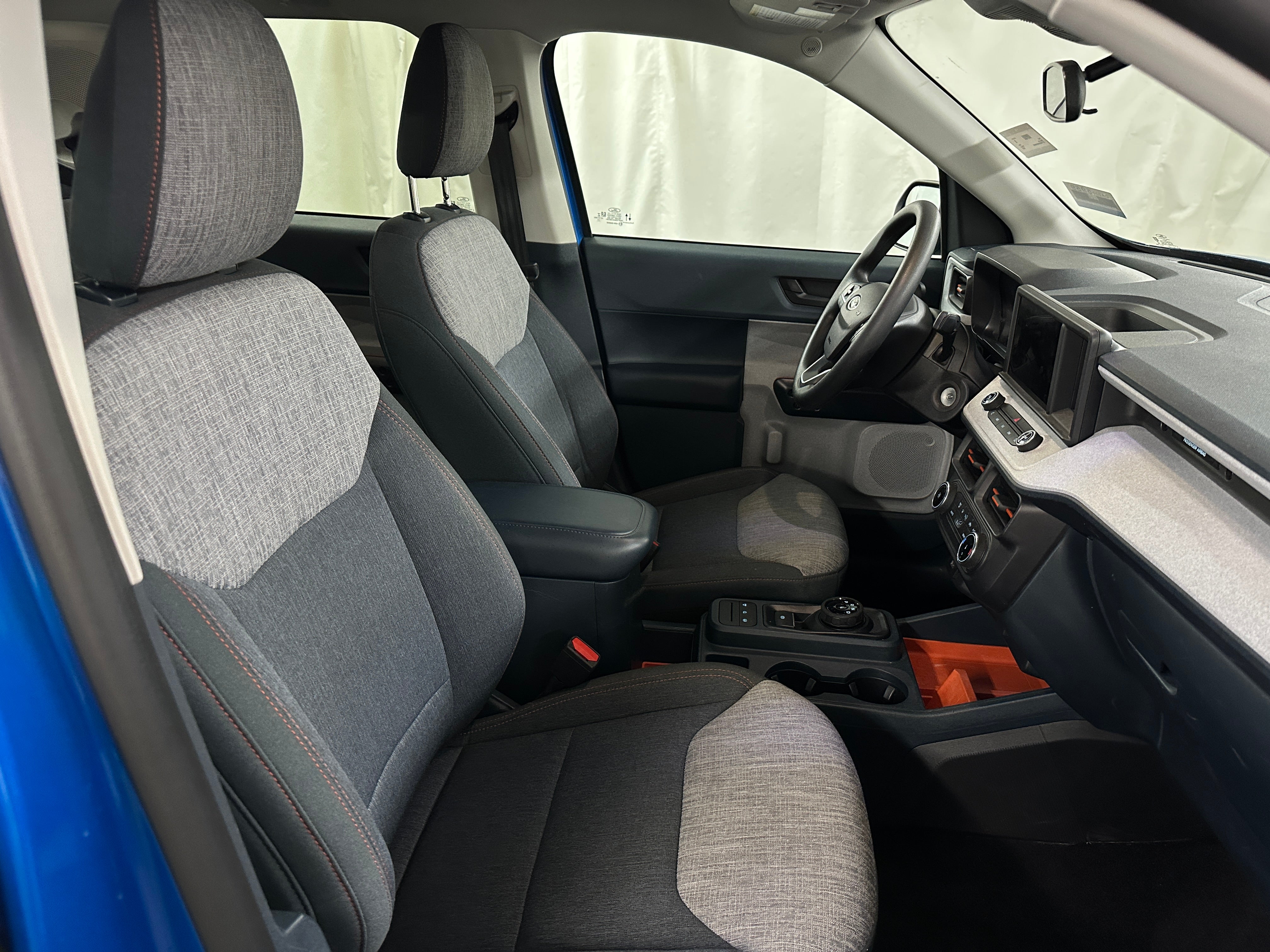 2022 Ford Maverick XLT 2
