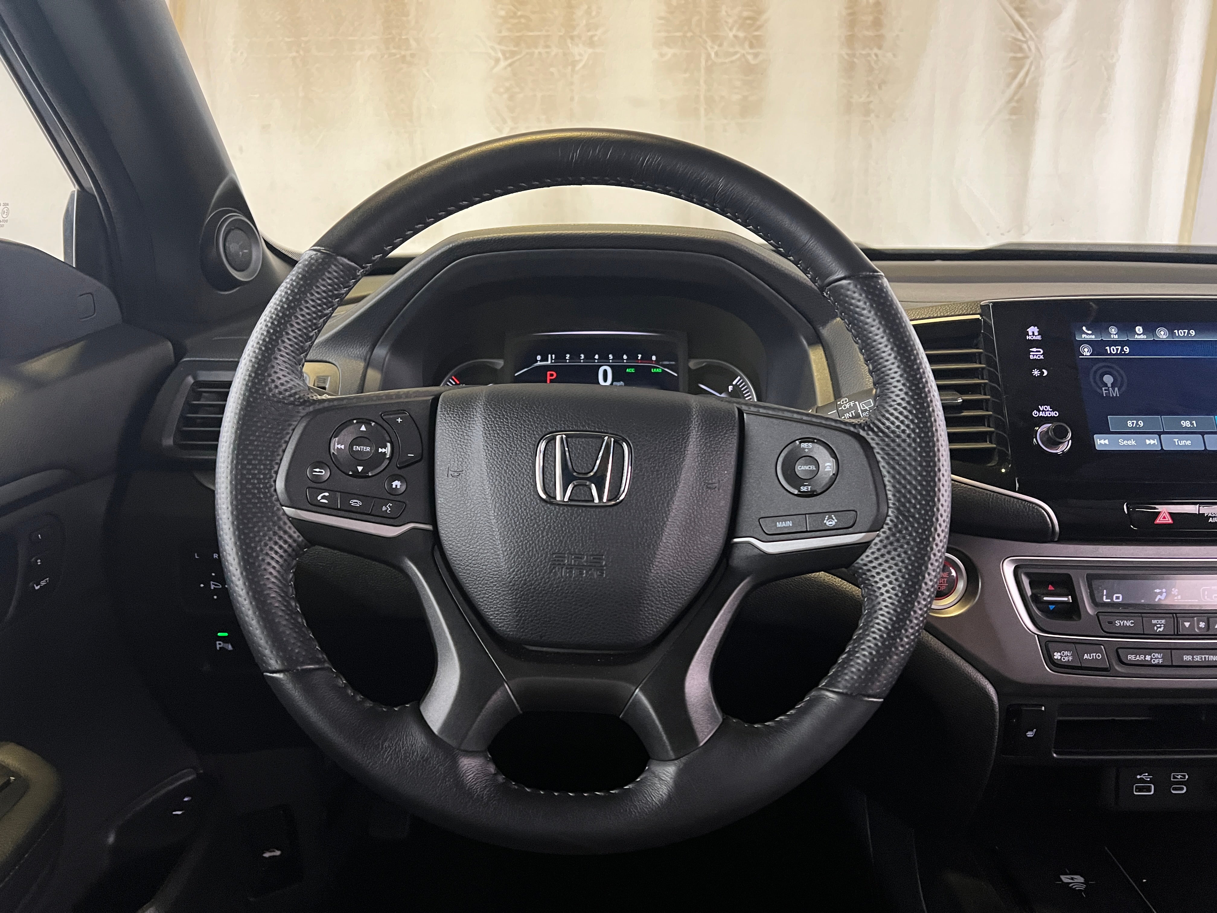 2024 Honda Passport EX-L 4