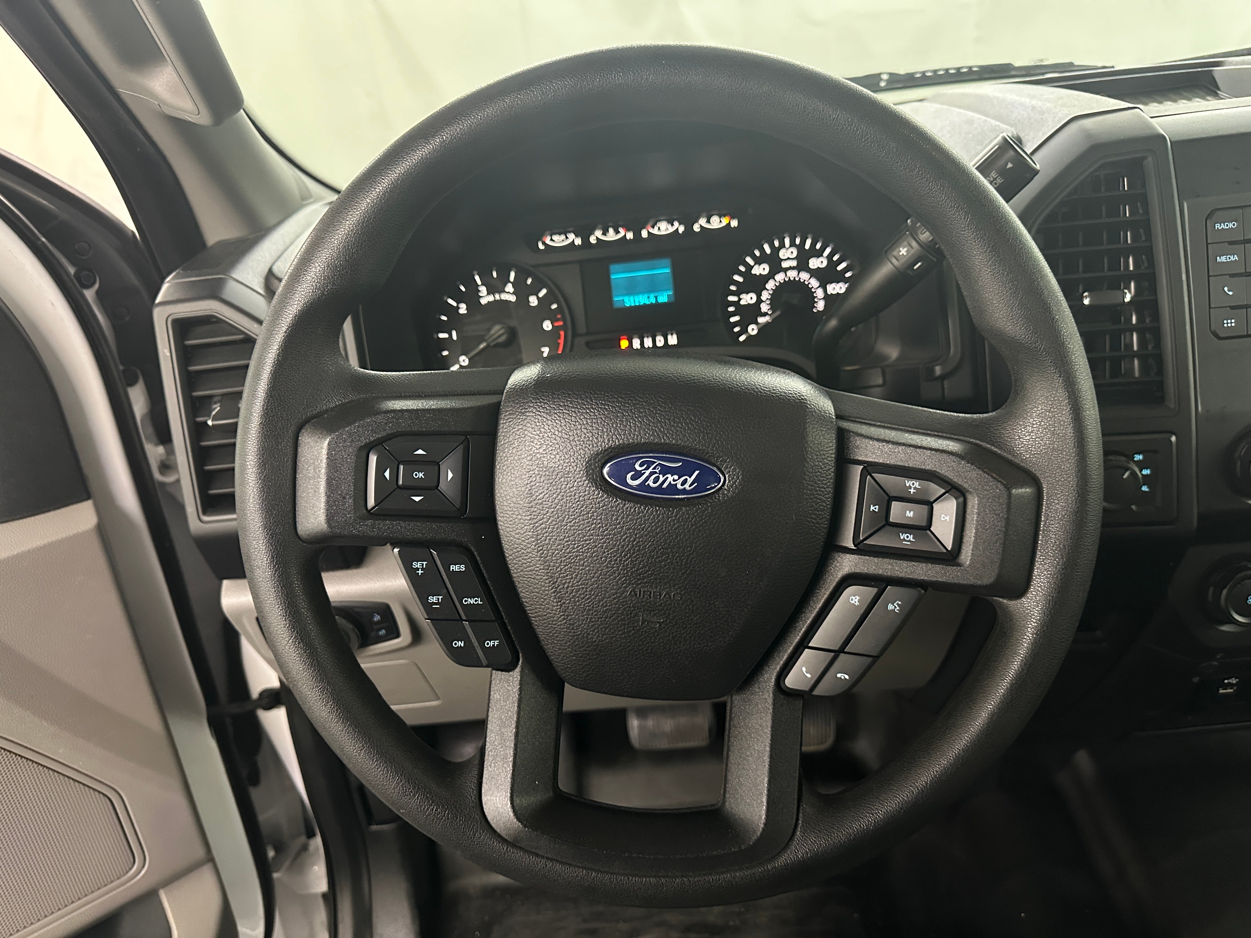 2020 Ford Econoline E-150 5