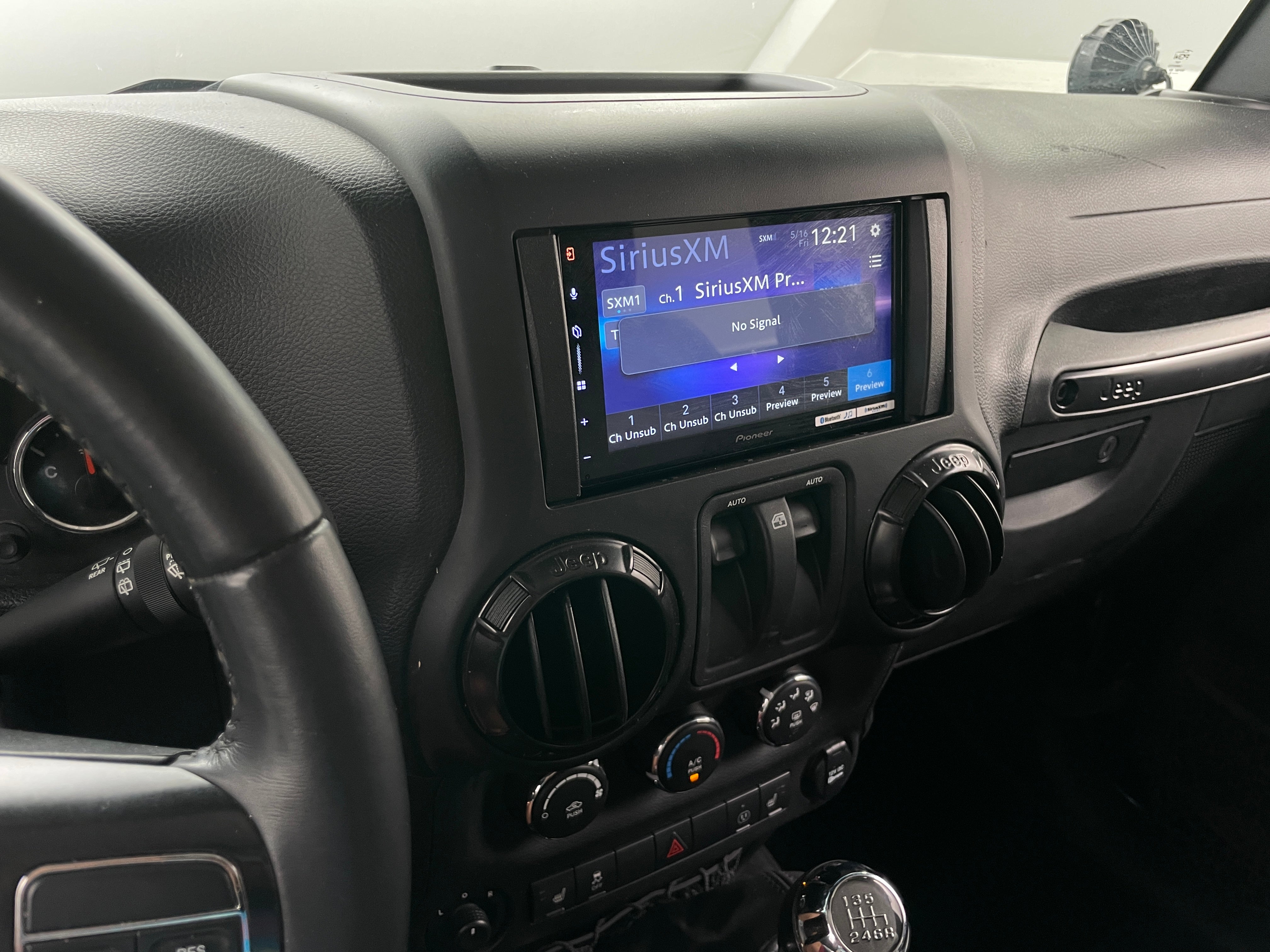 2017 Jeep Wrangler Smoky Mountain 3