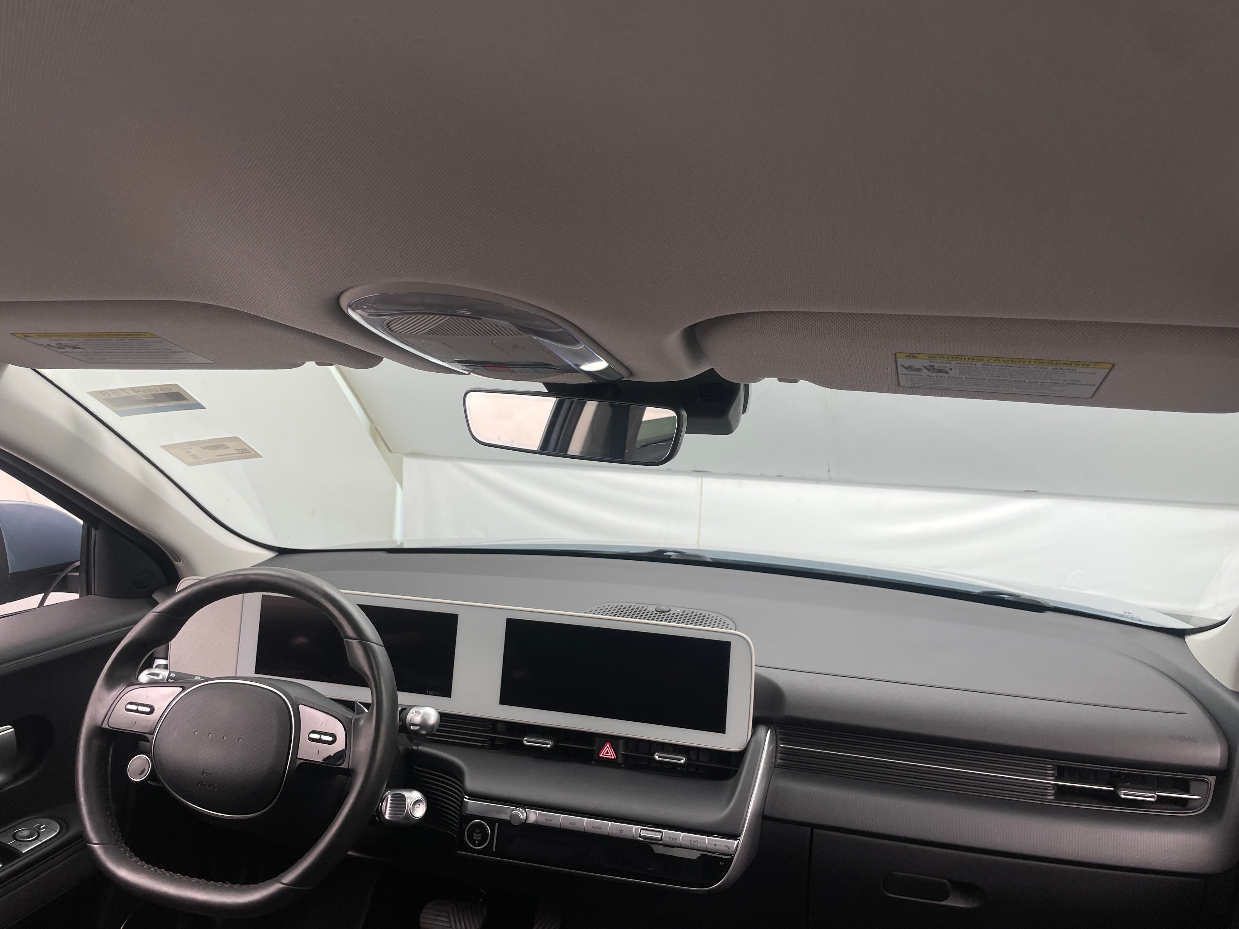2022 Hyundai Ioniq 5 SEL 2