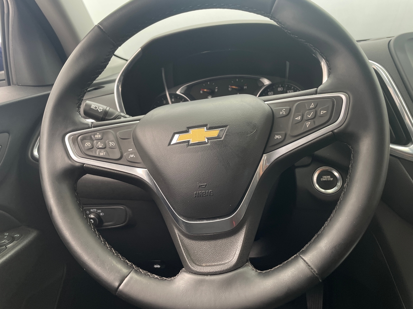 Thumbnail: 2023 Chevrolet Equinox - 5