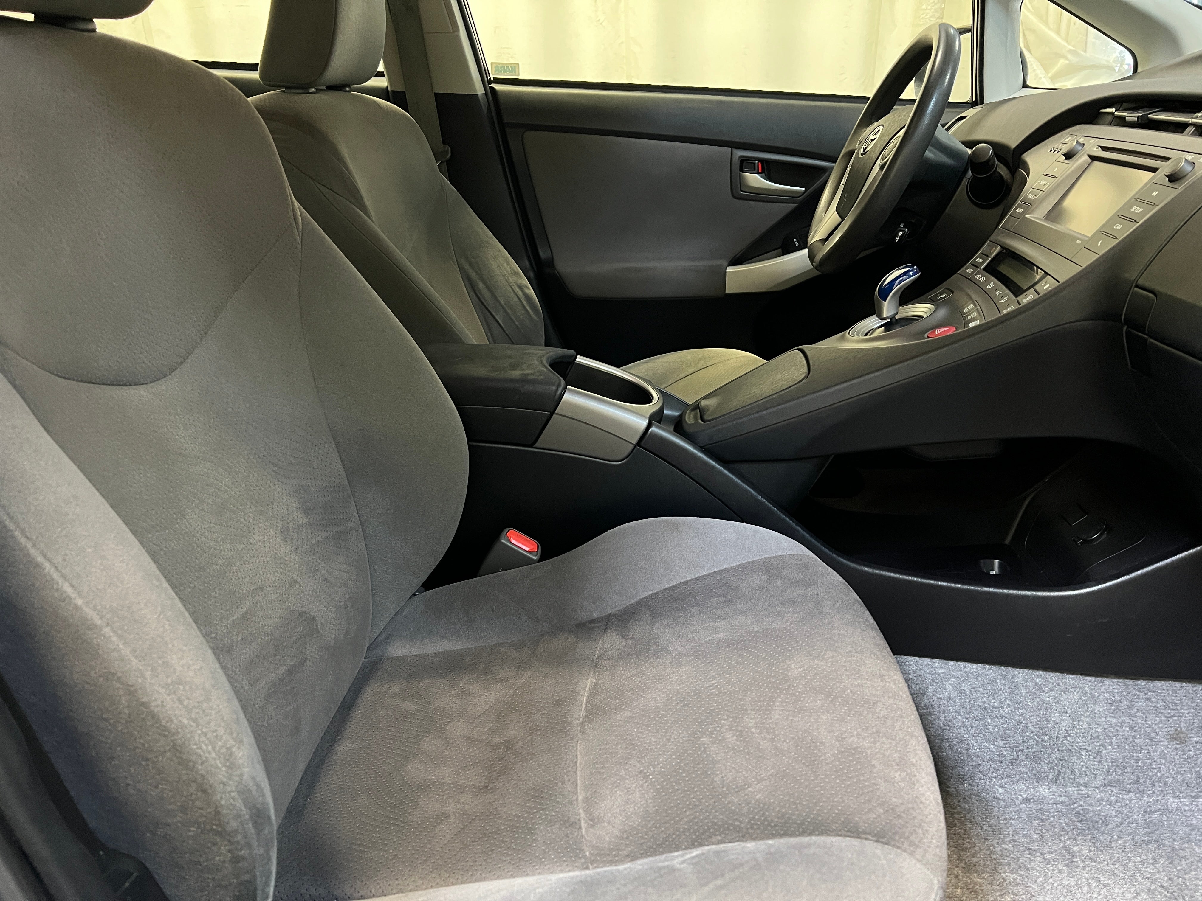 2015 Toyota Prius Two 2