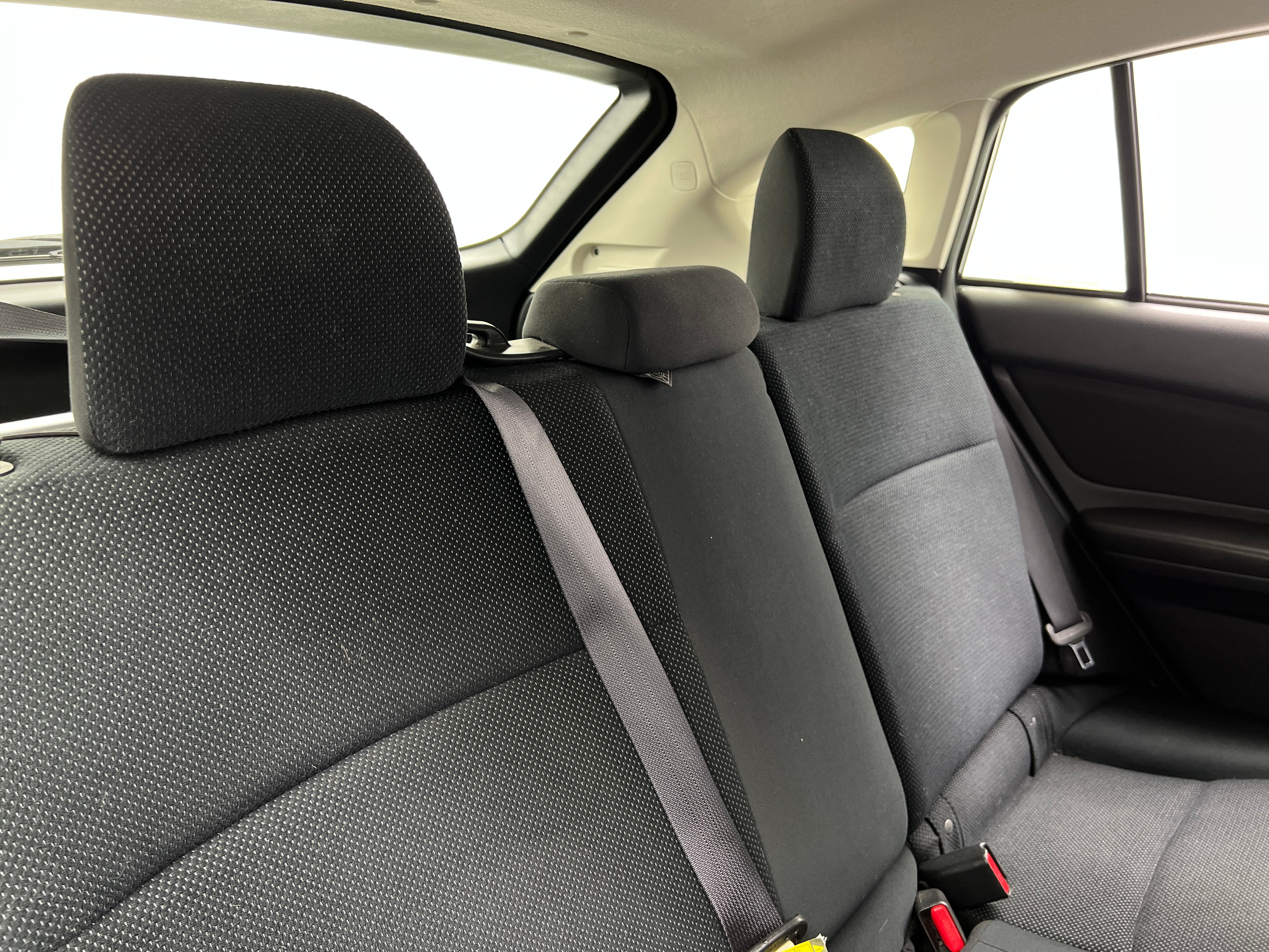 2016 Subaru Impreza Premium 6