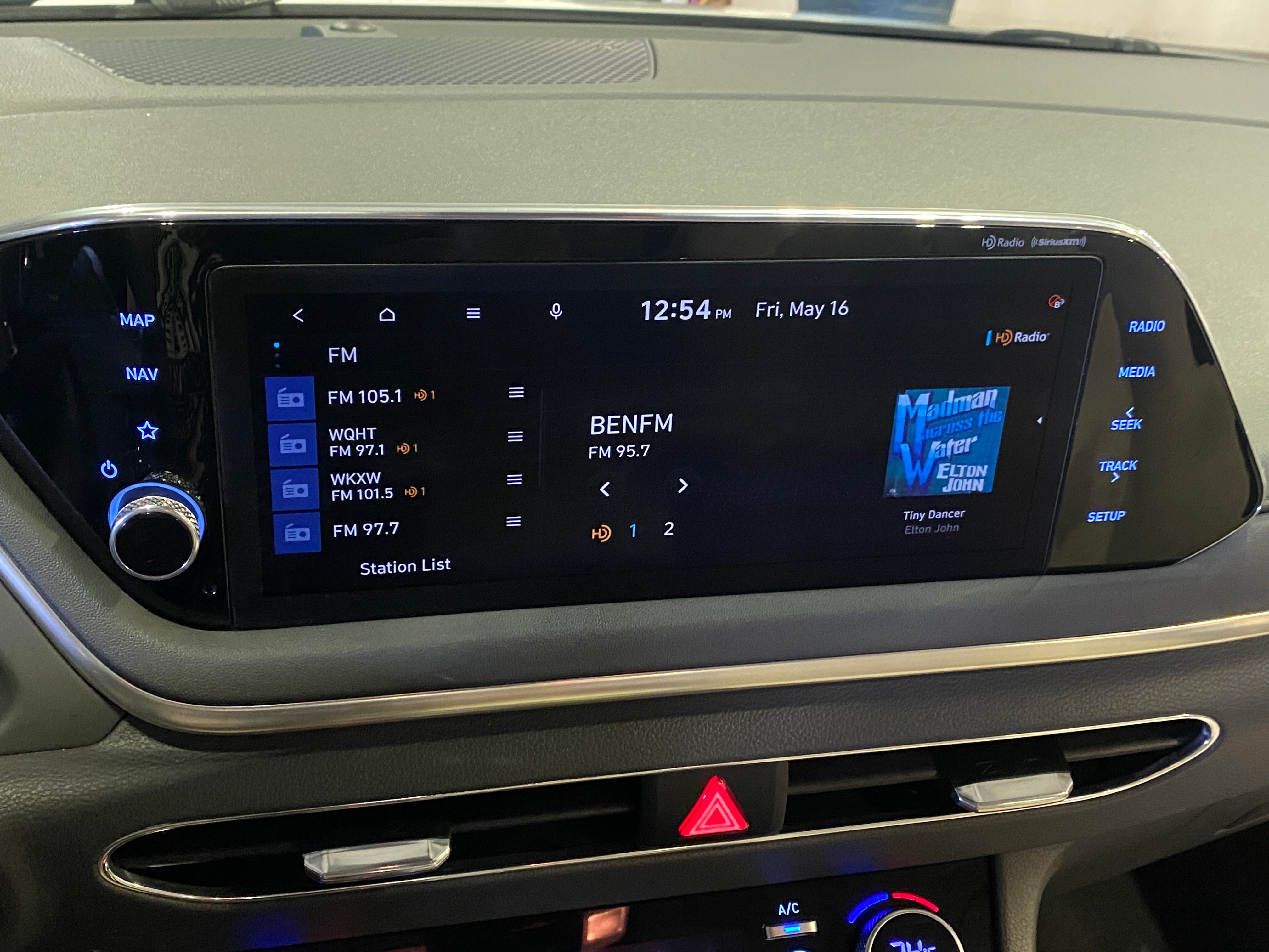 2023 Hyundai Sonata SEL 4