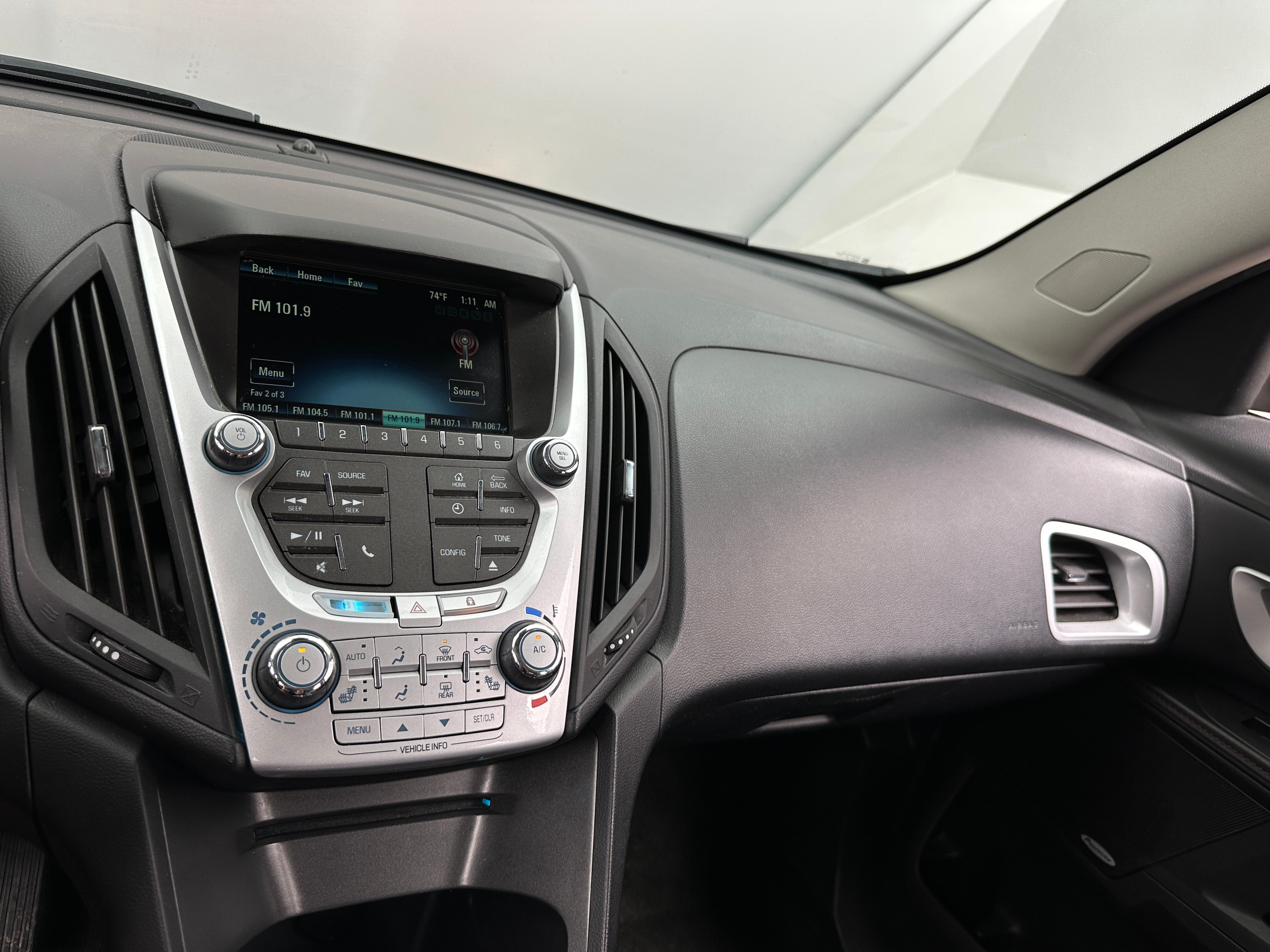 2015 Chevrolet Equinox LT 3