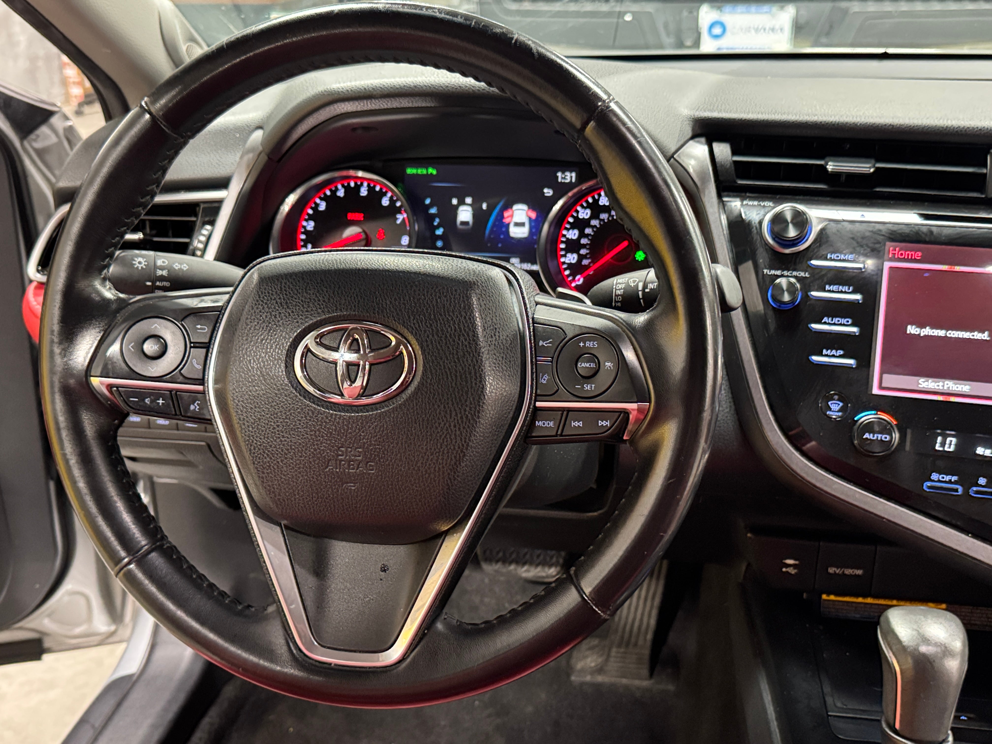 2019 Toyota Camry XSE 4