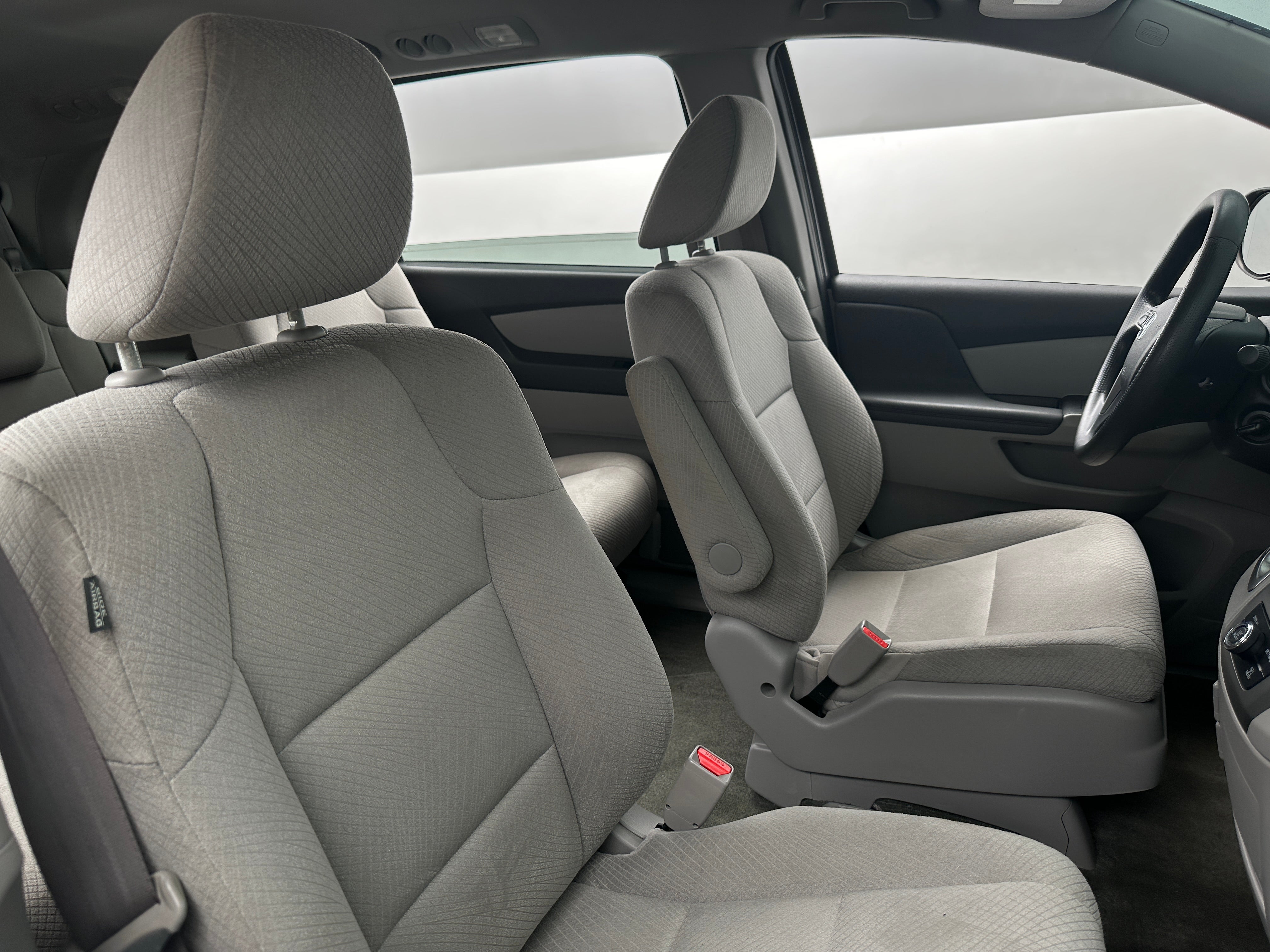 2015 Honda Odyssey LX 2