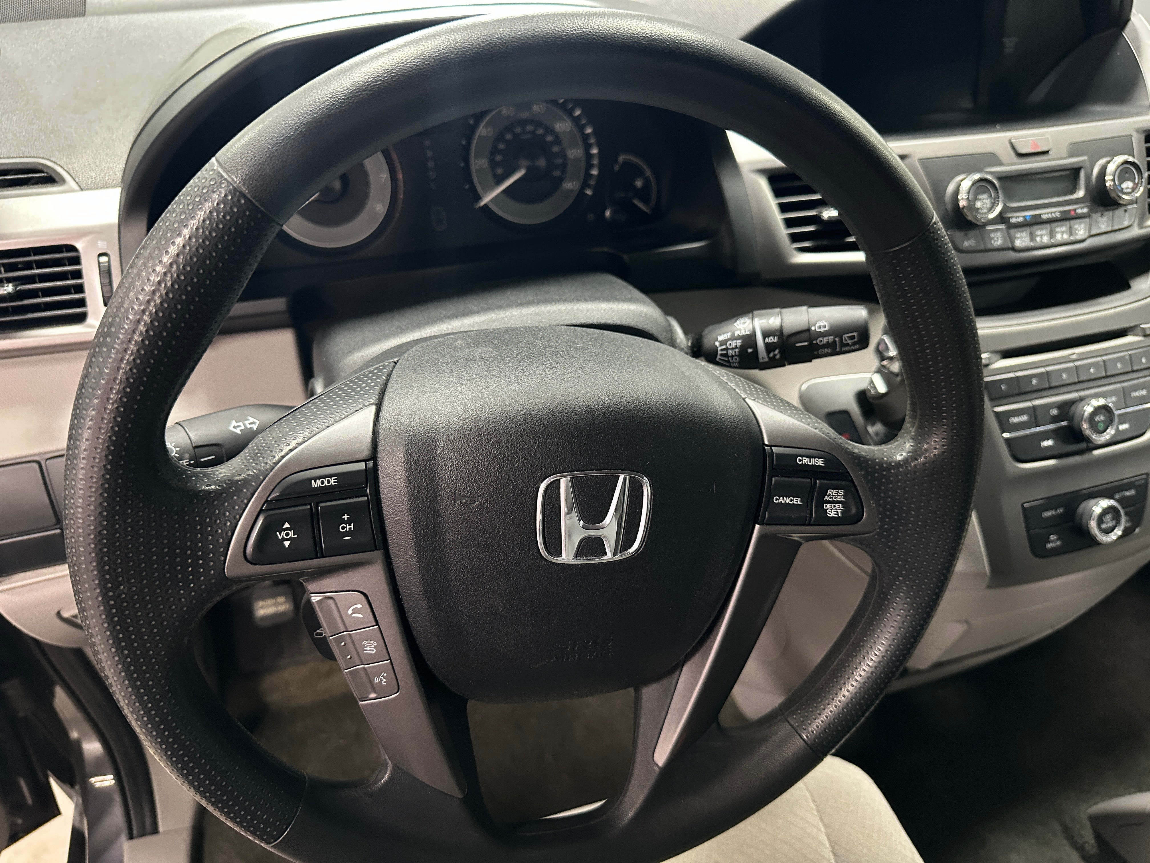 2015 Honda Odyssey LX 5