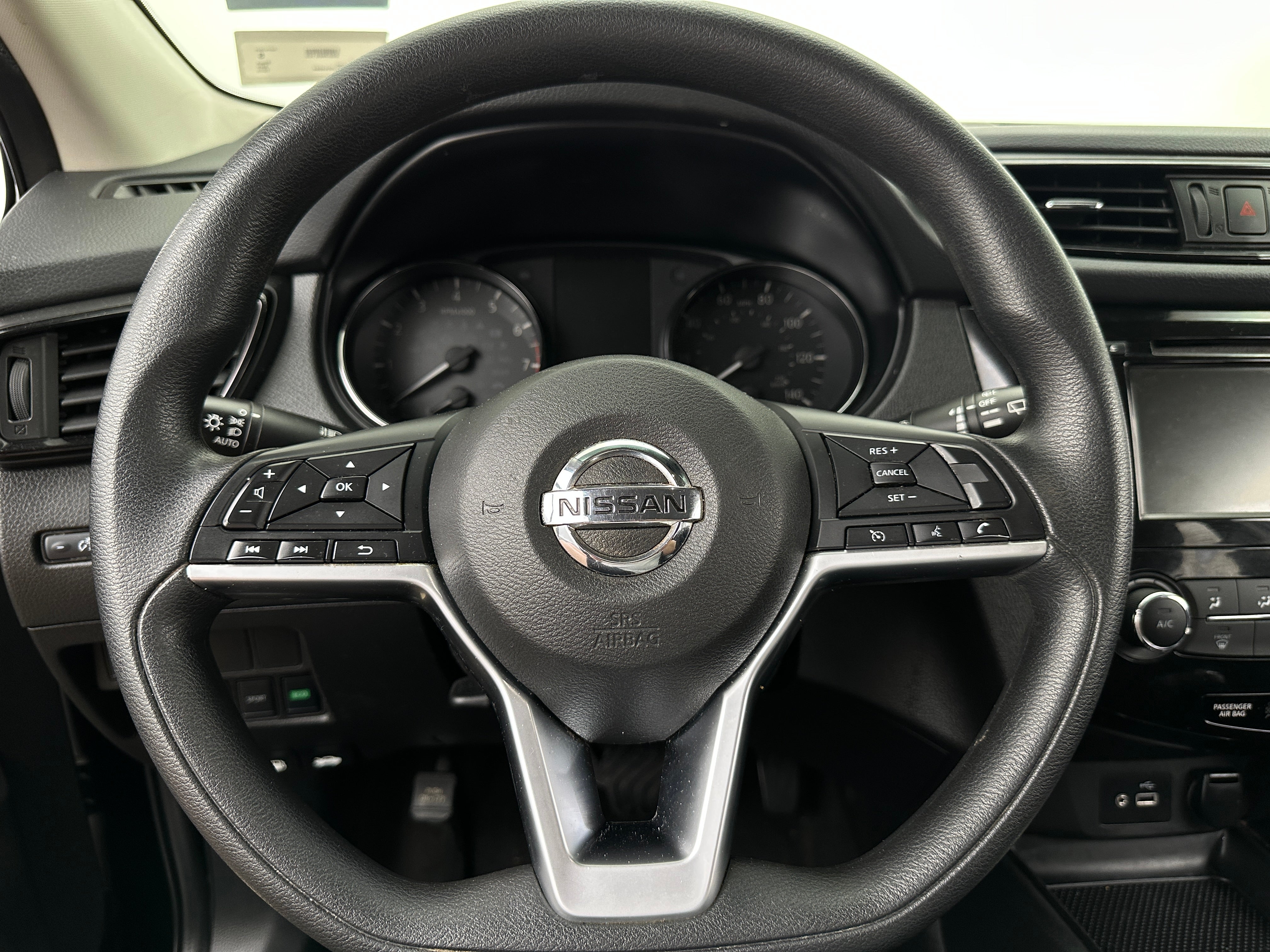 2020 Nissan Rogue Sport S 5