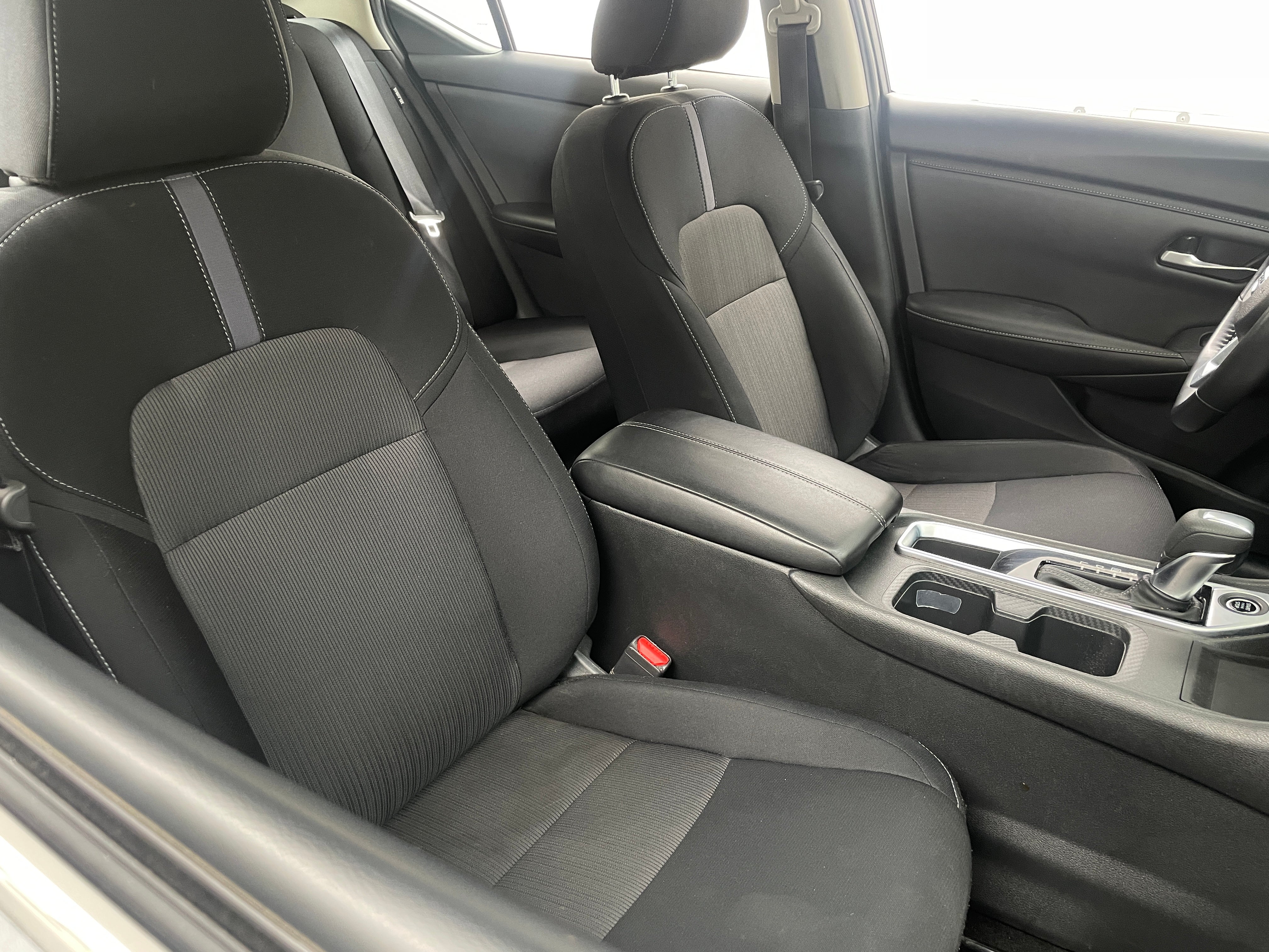 2023 Nissan Sentra SV 2