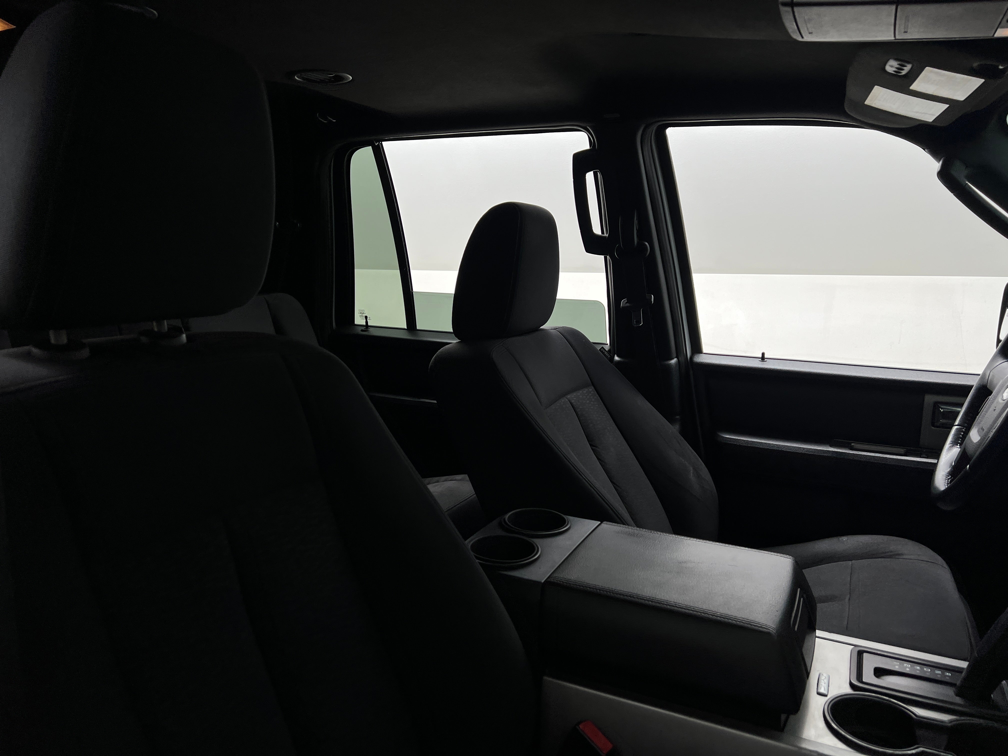 2016 Ford Expedition EL XLT 2