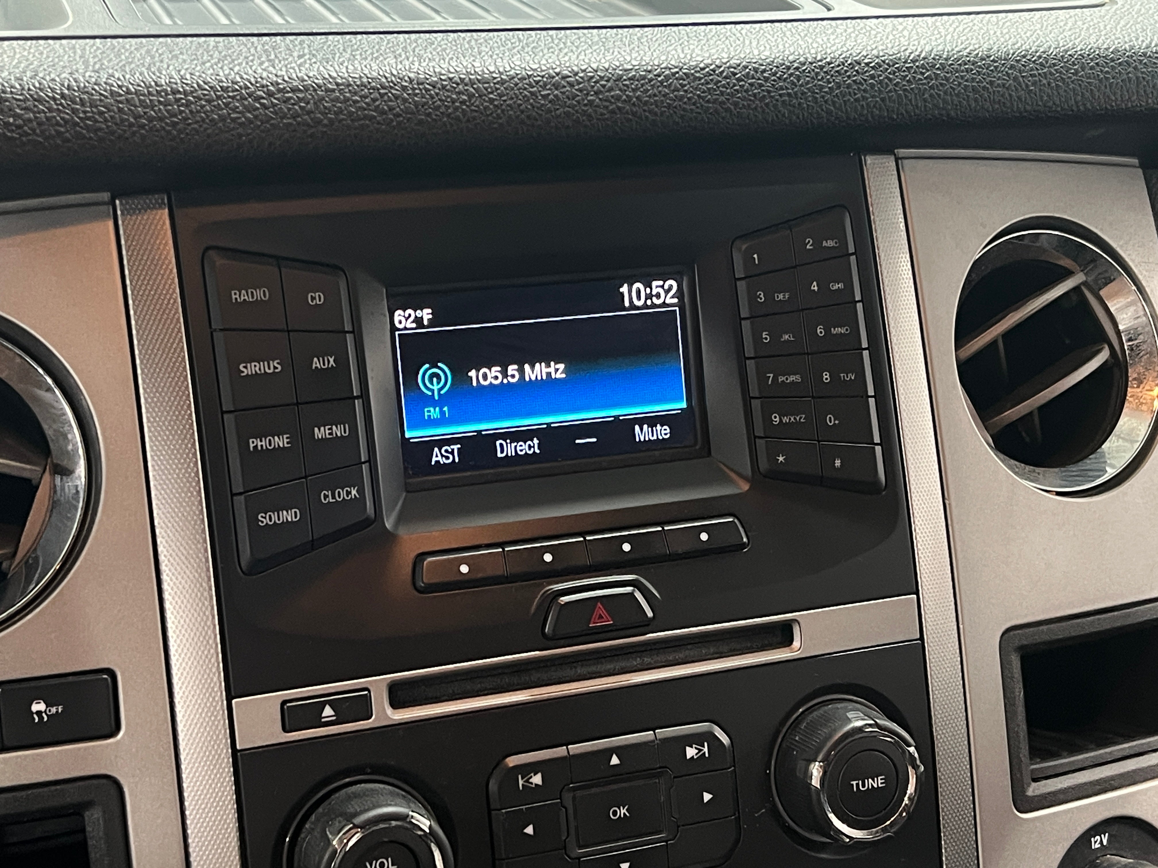 2016 Ford Expedition EL XLT 4