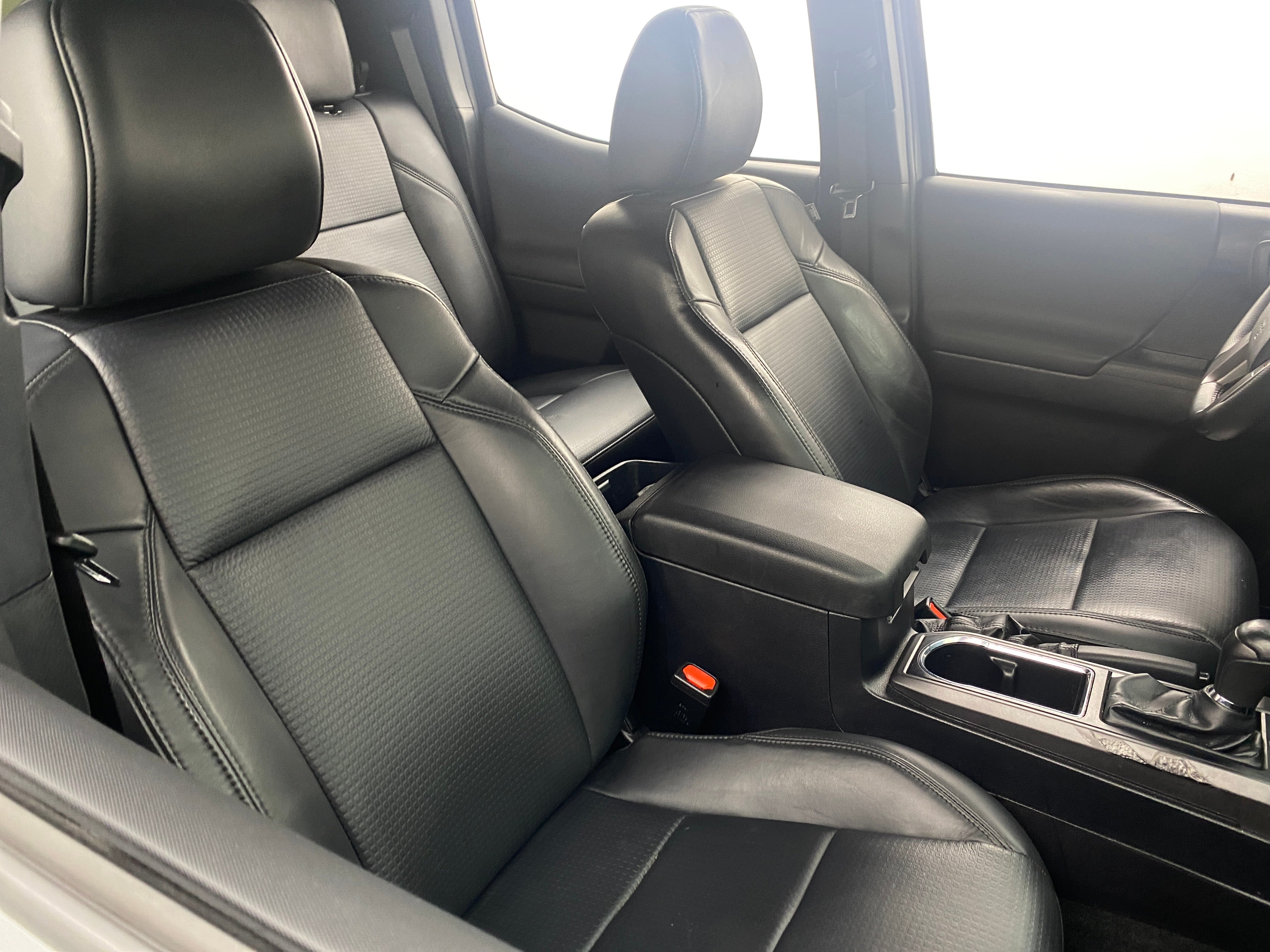 2019 Toyota Tacoma TRD Sport 2