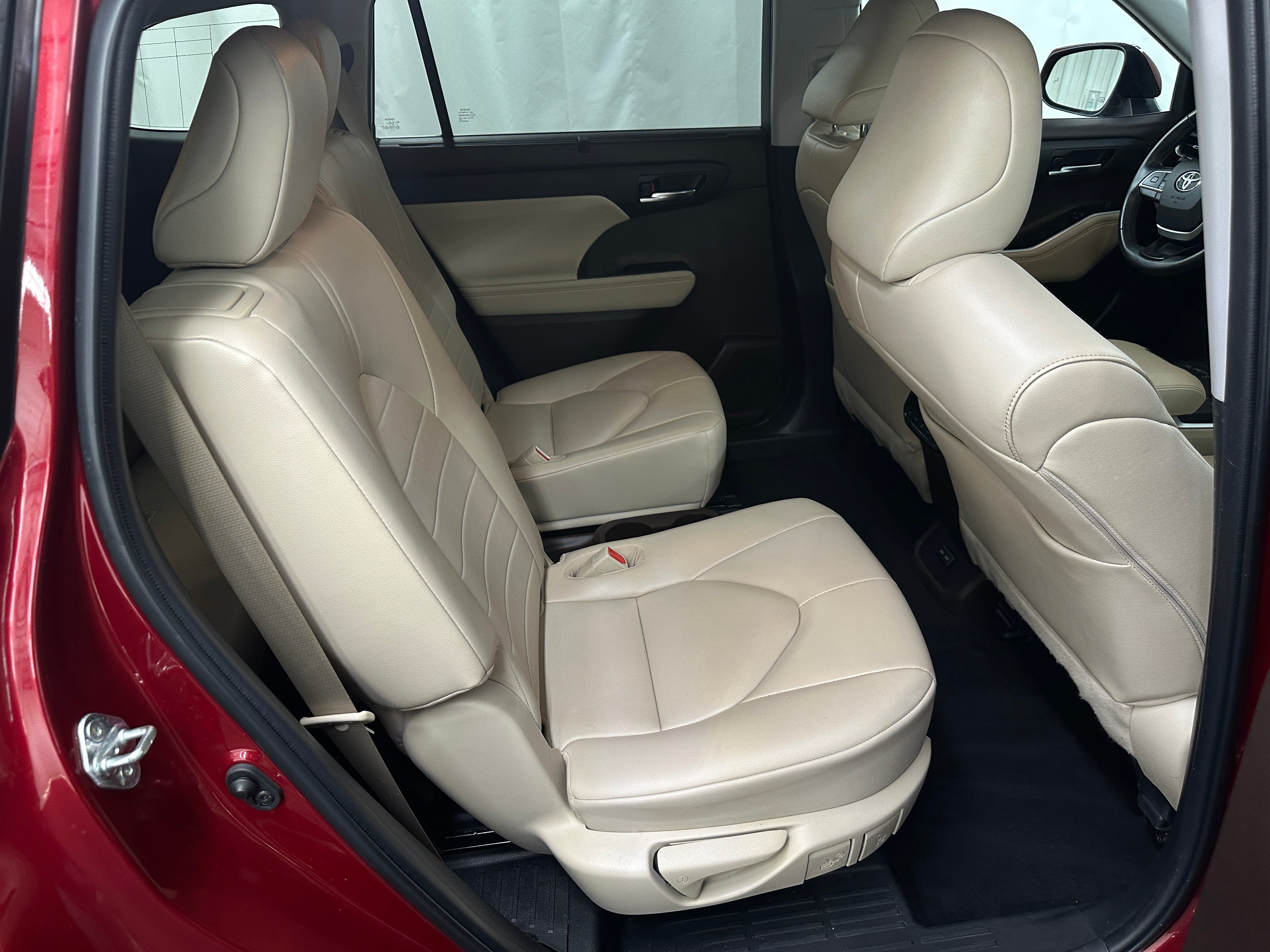 2022 Toyota Highlander XLE 5