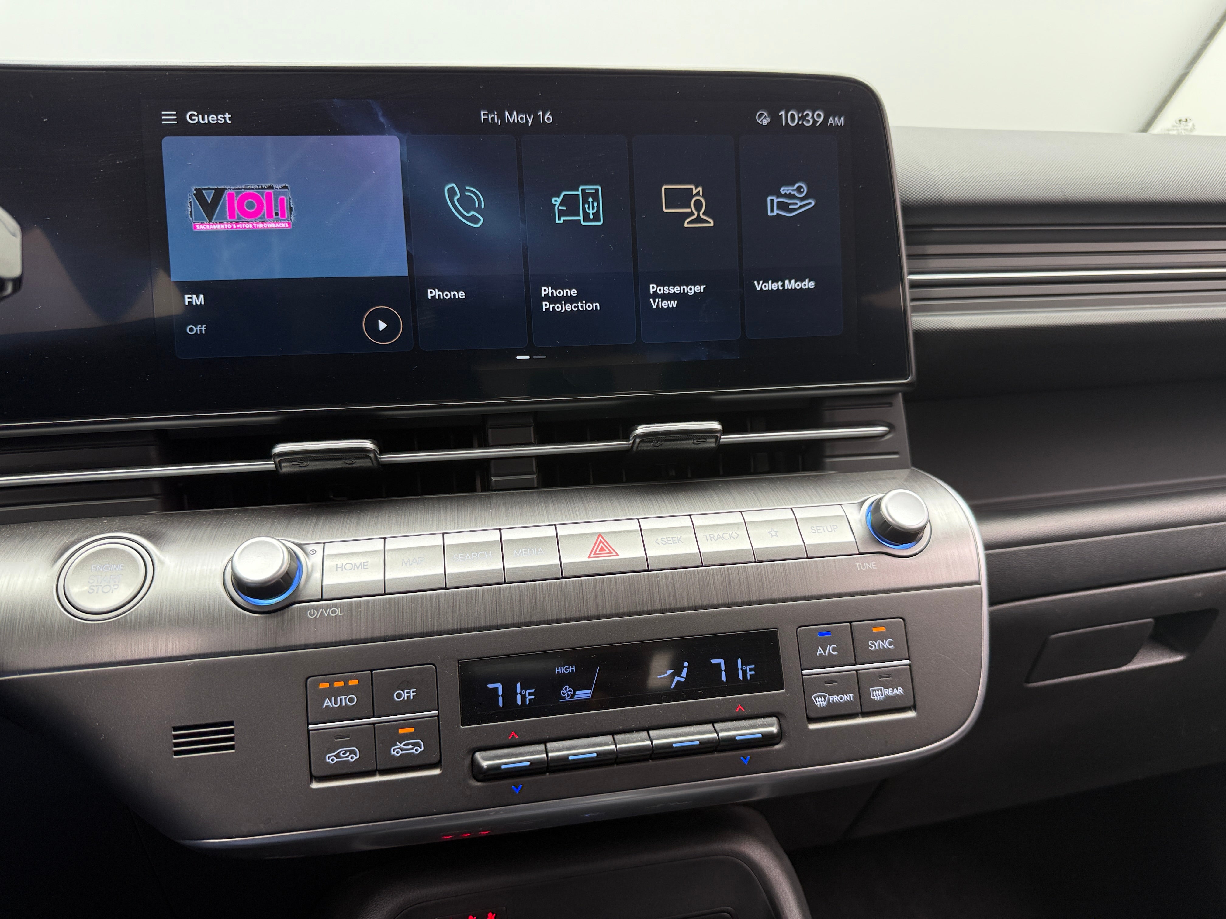 2024 Hyundai Kona SEL 4