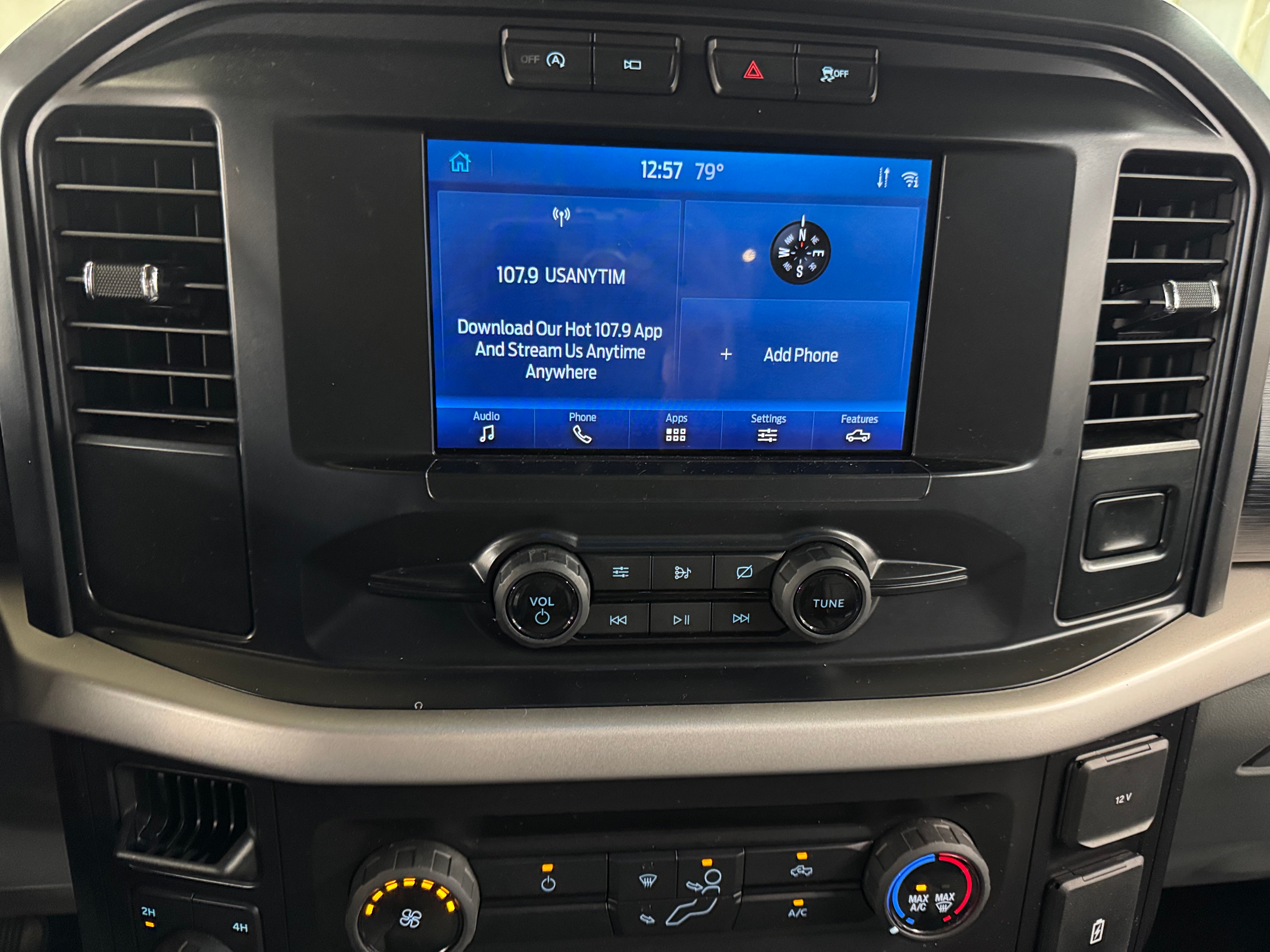 2021 Ford Econoline E-150 3