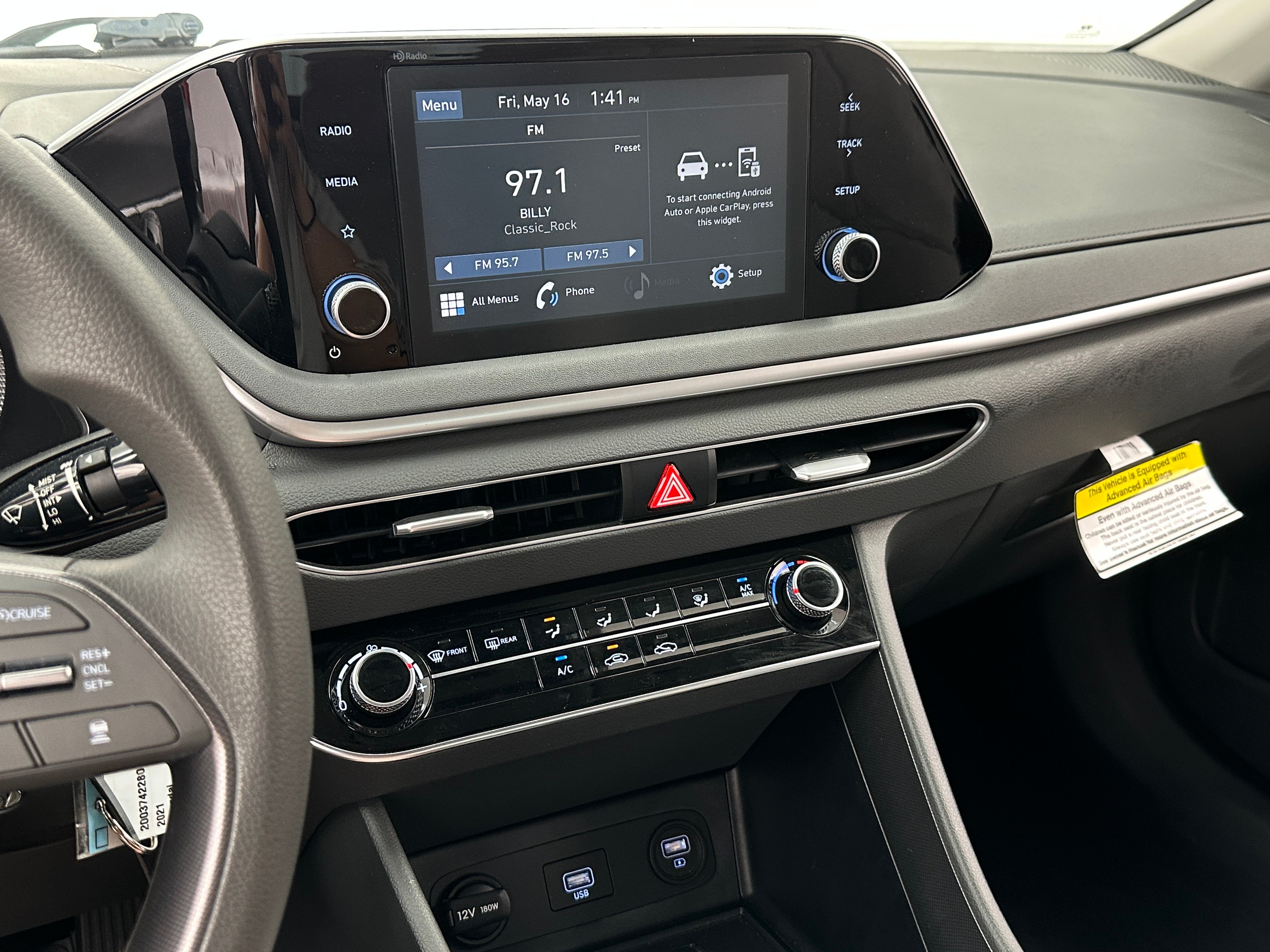 2021 Hyundai Sonata SE 4