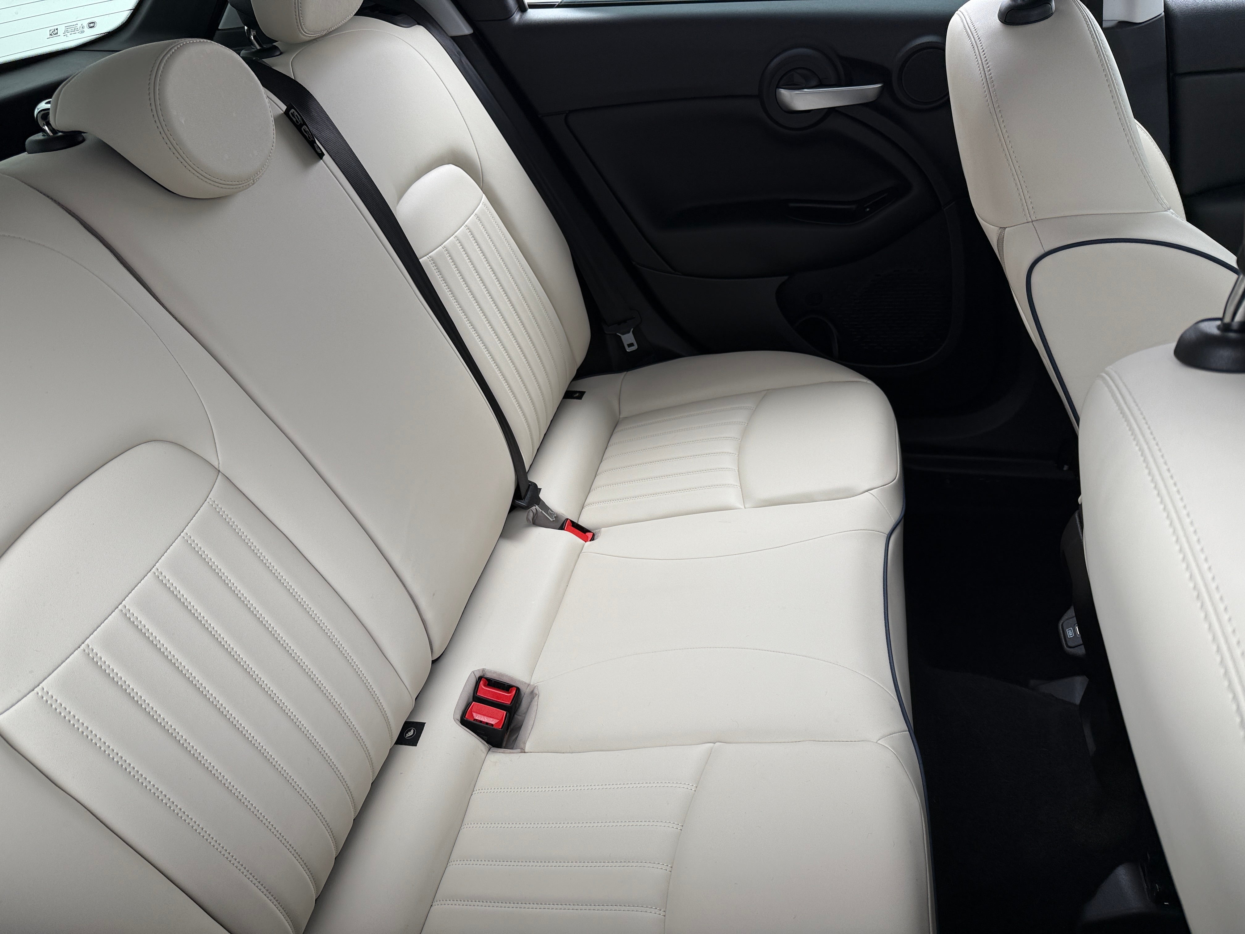 2022 Fiat 500X  5