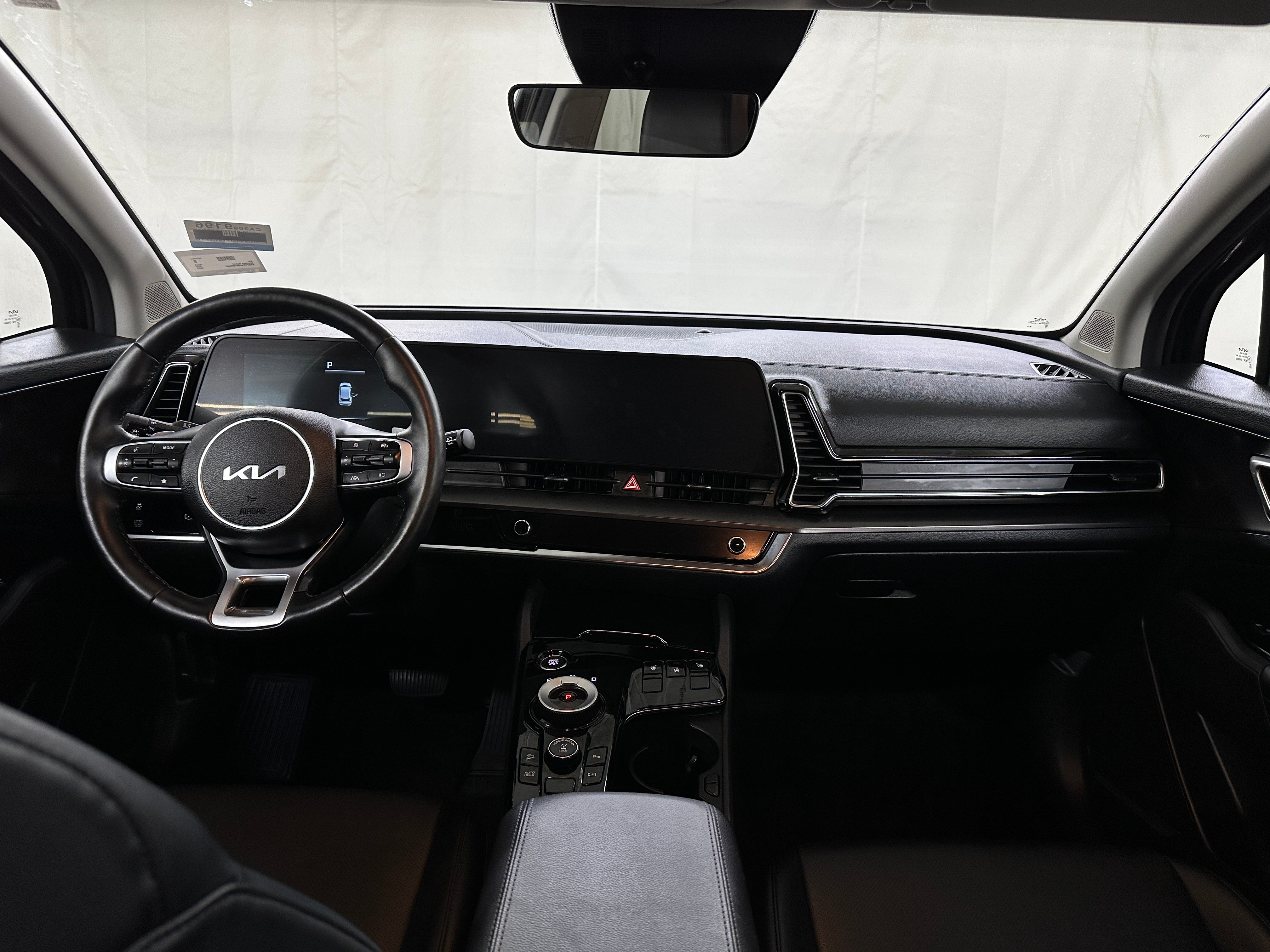 2023 Kia Sportage EX 2
