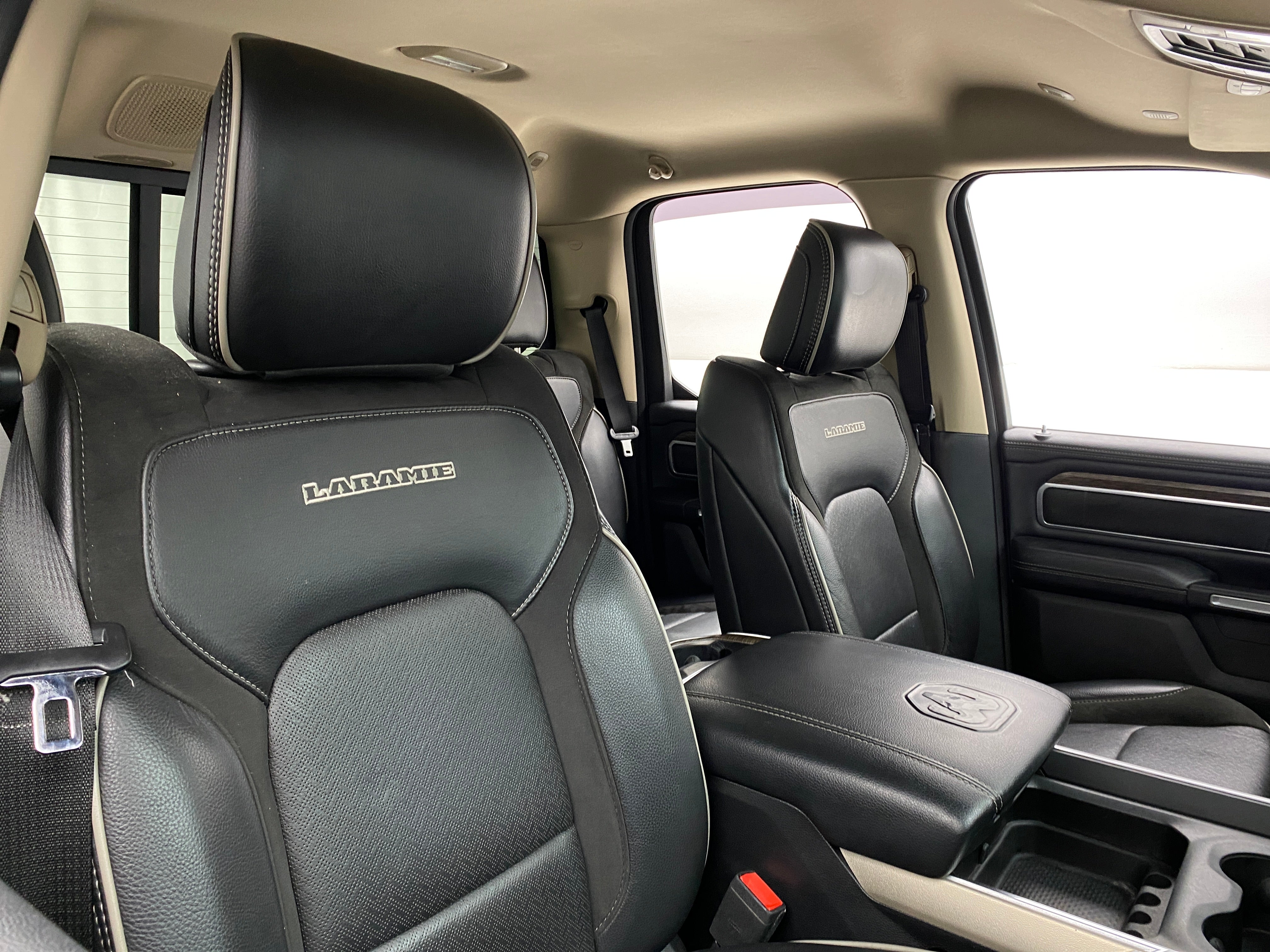 2020 RAM 1500 Laramie 2