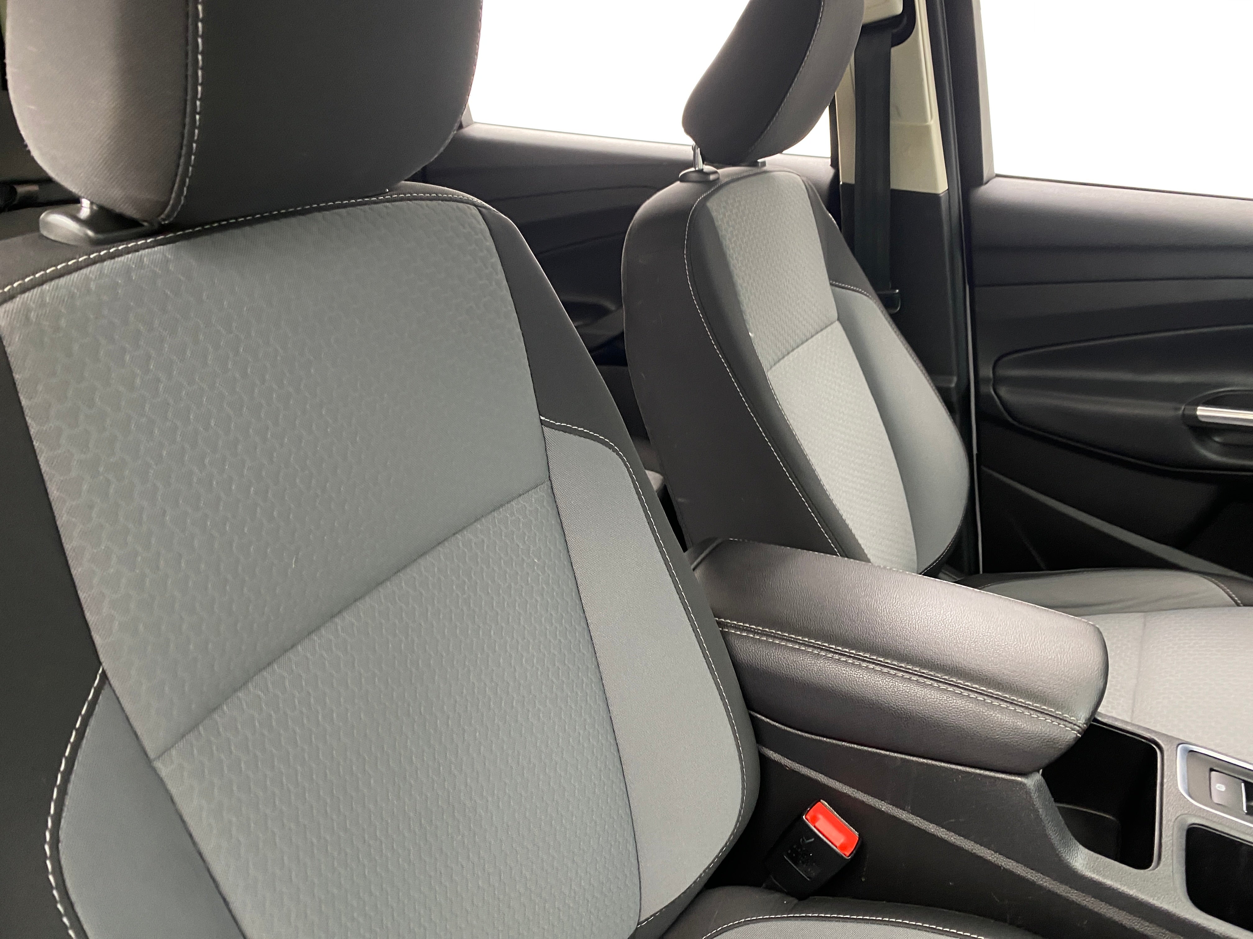 2018 Ford Escape SE 2