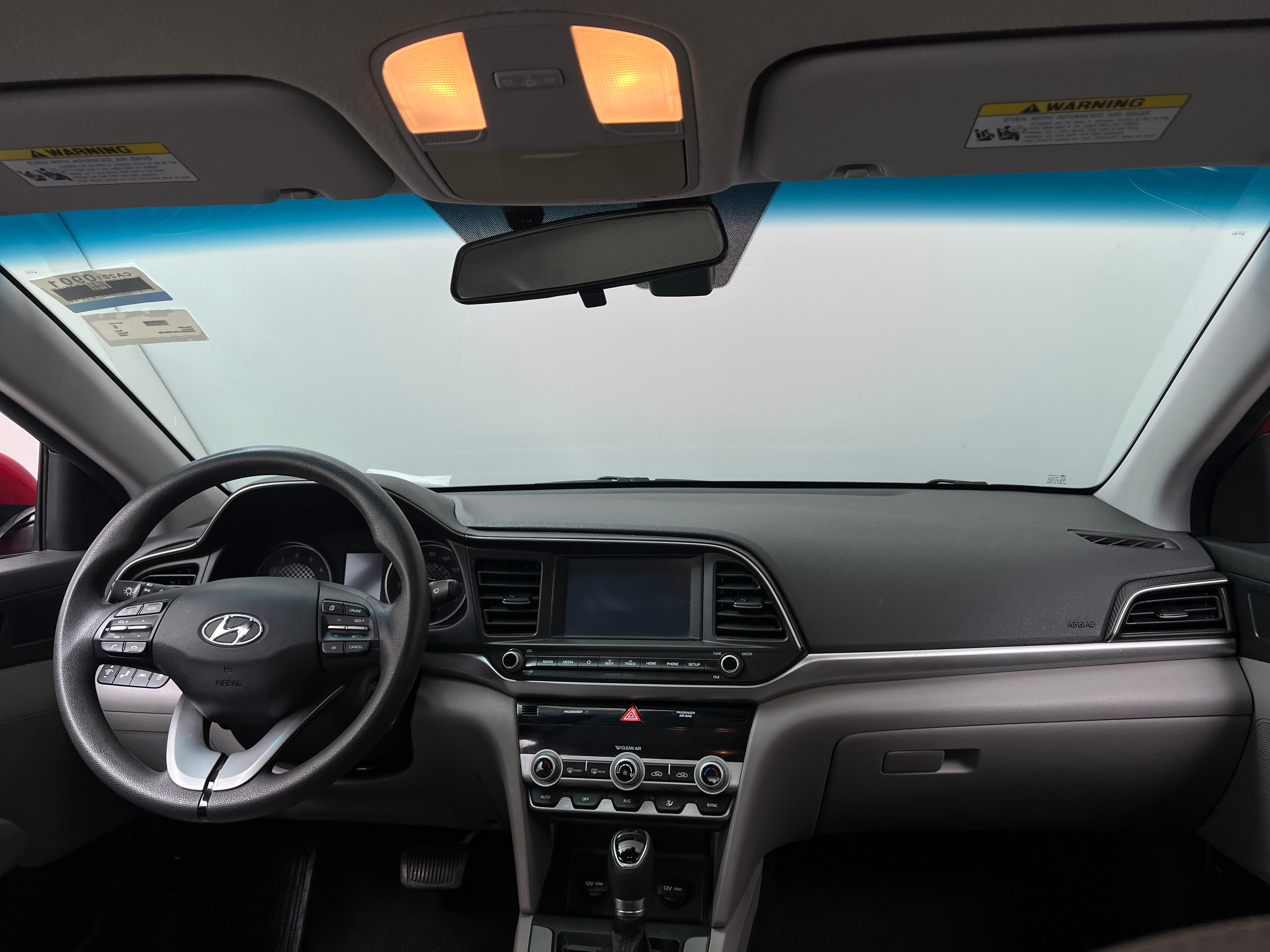 Thumbnail: 2020 Hyundai Elantra - 3