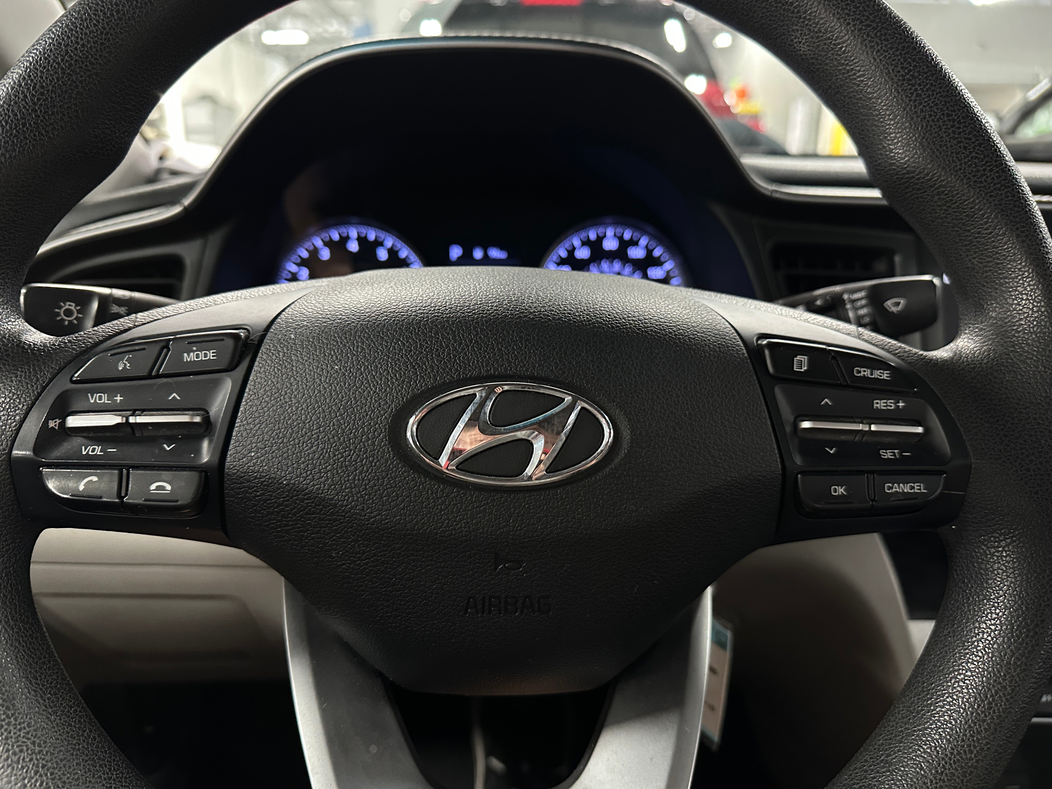 Thumbnail: 2020 Hyundai Elantra - 5