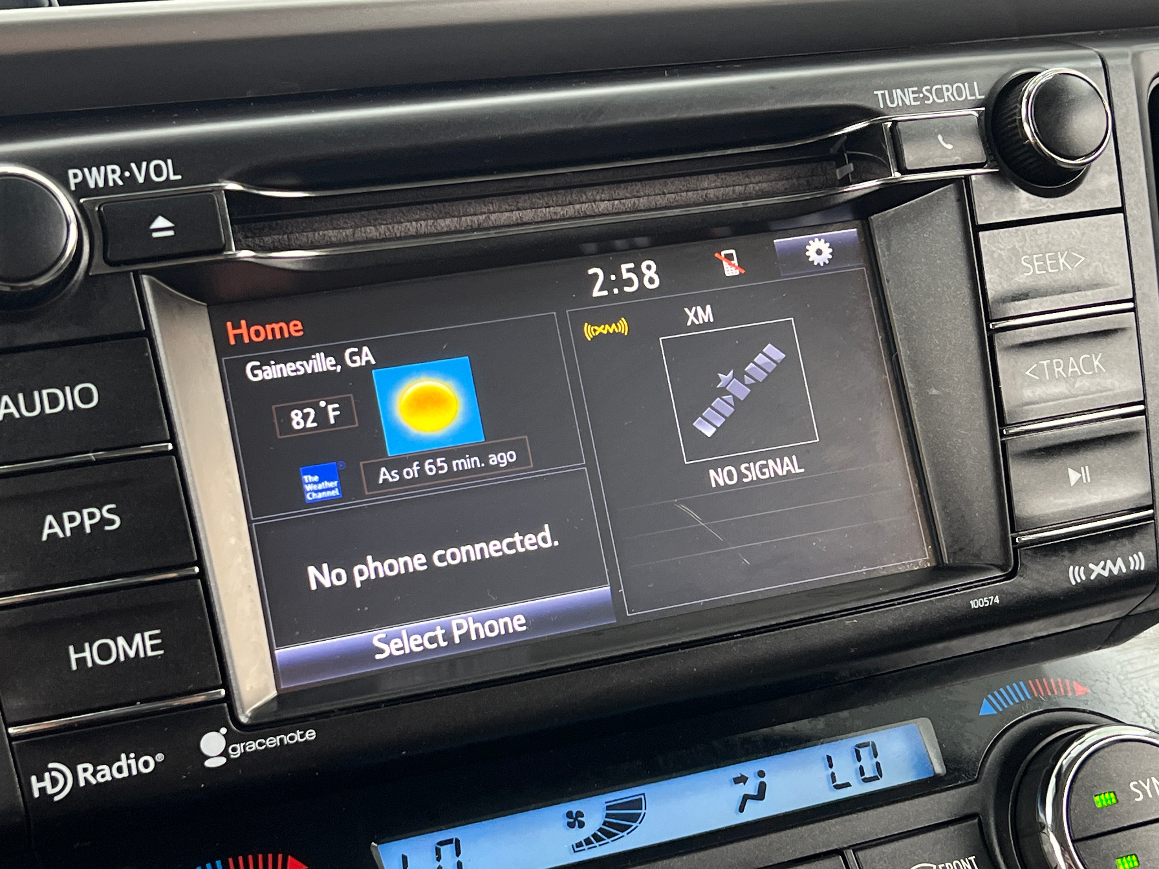 2018 Toyota RAV4 XLE 4