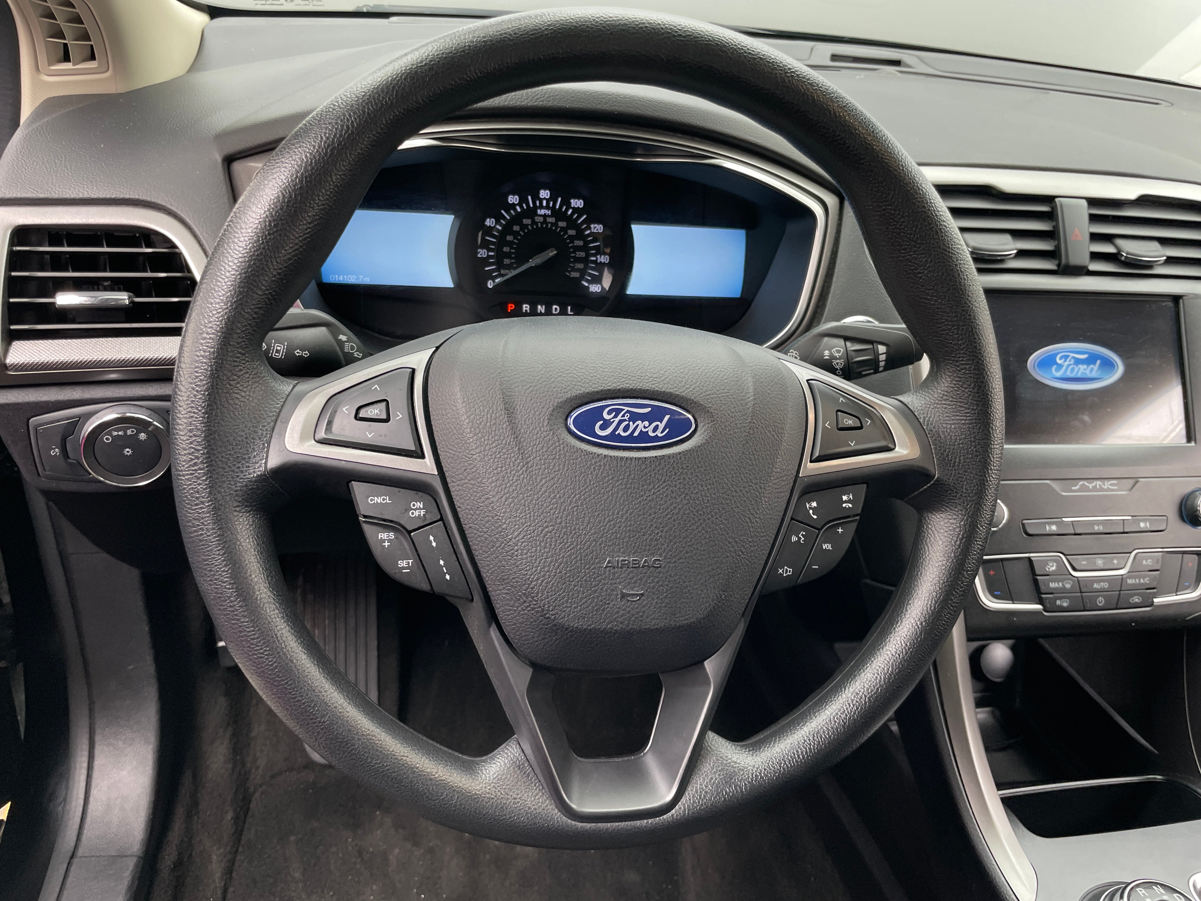 2020 Ford Fusion SE 5
