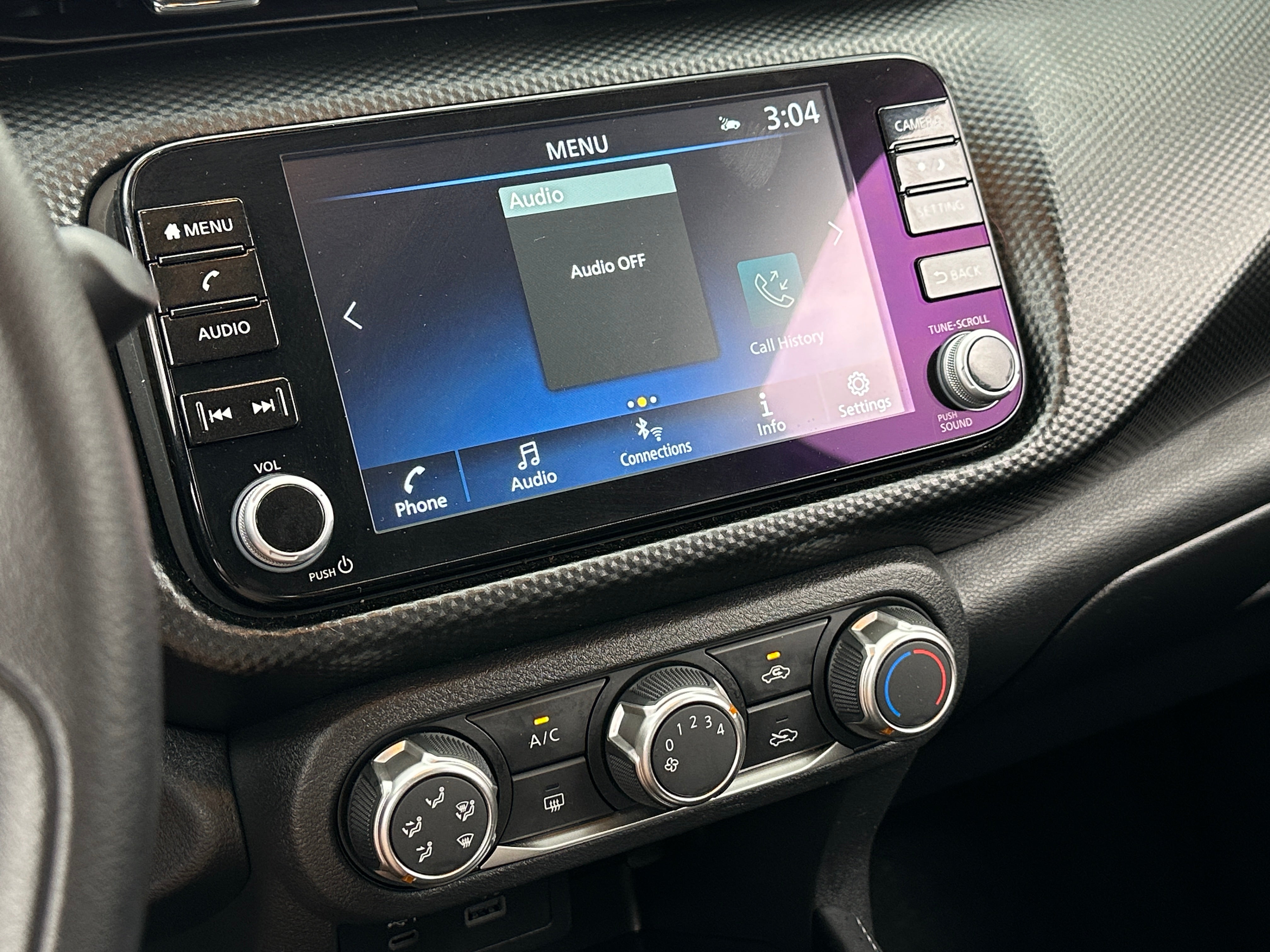 2024 Nissan Kicks SV 4