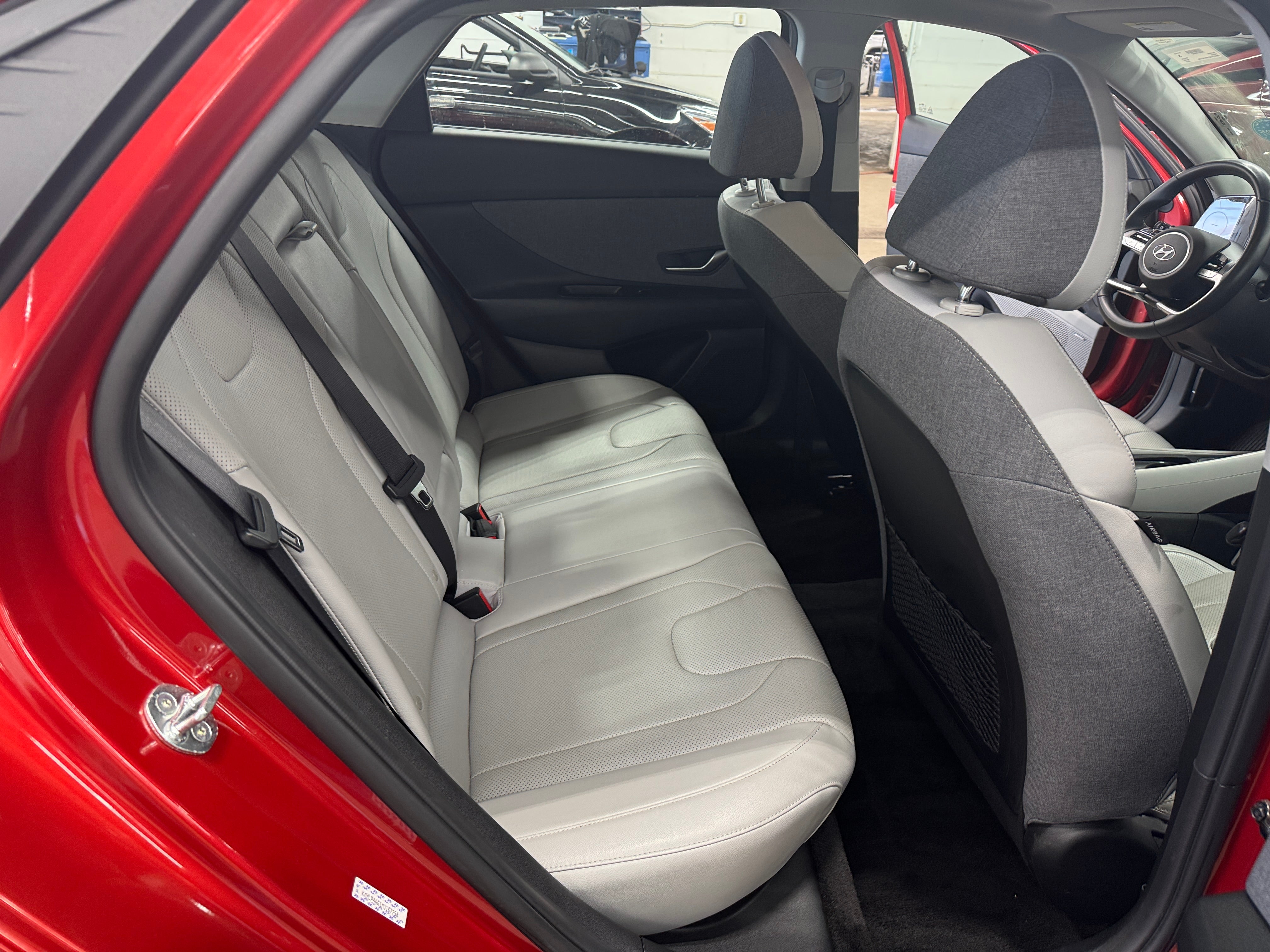 2021 Hyundai Elantra Limited Edition 5
